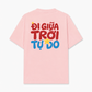 Áo Thun Relaxed Fit Đi Giữa Trời Tự Do
