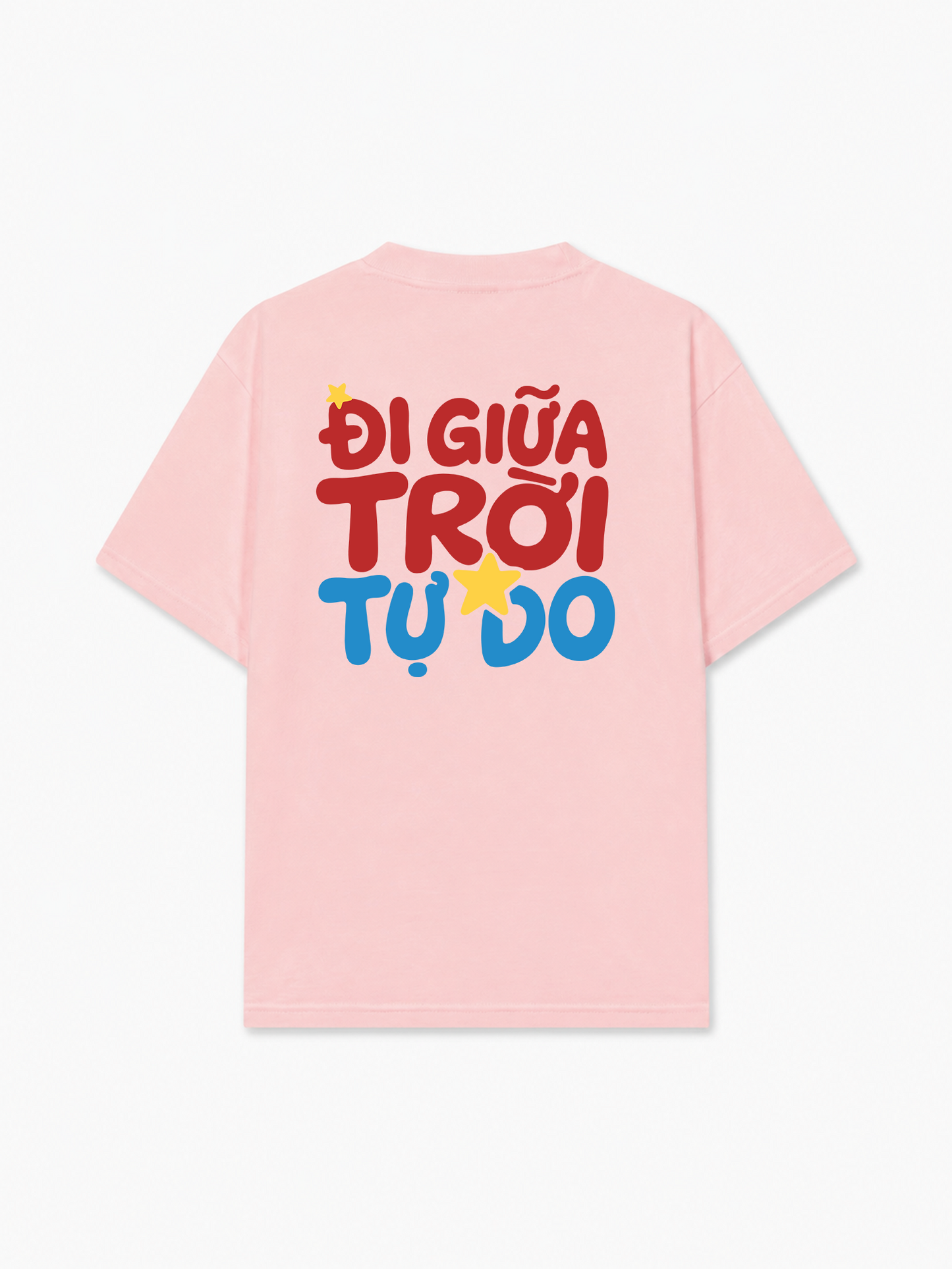Áo Thun Relaxed Fit Đi Giữa Trời Tự Do