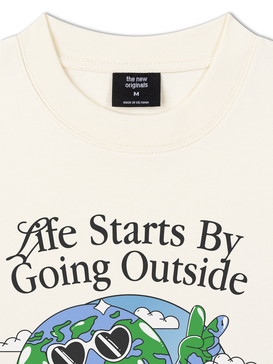 Áo Thun Relaxed Fit Be Bold Life Starts By Going Outside