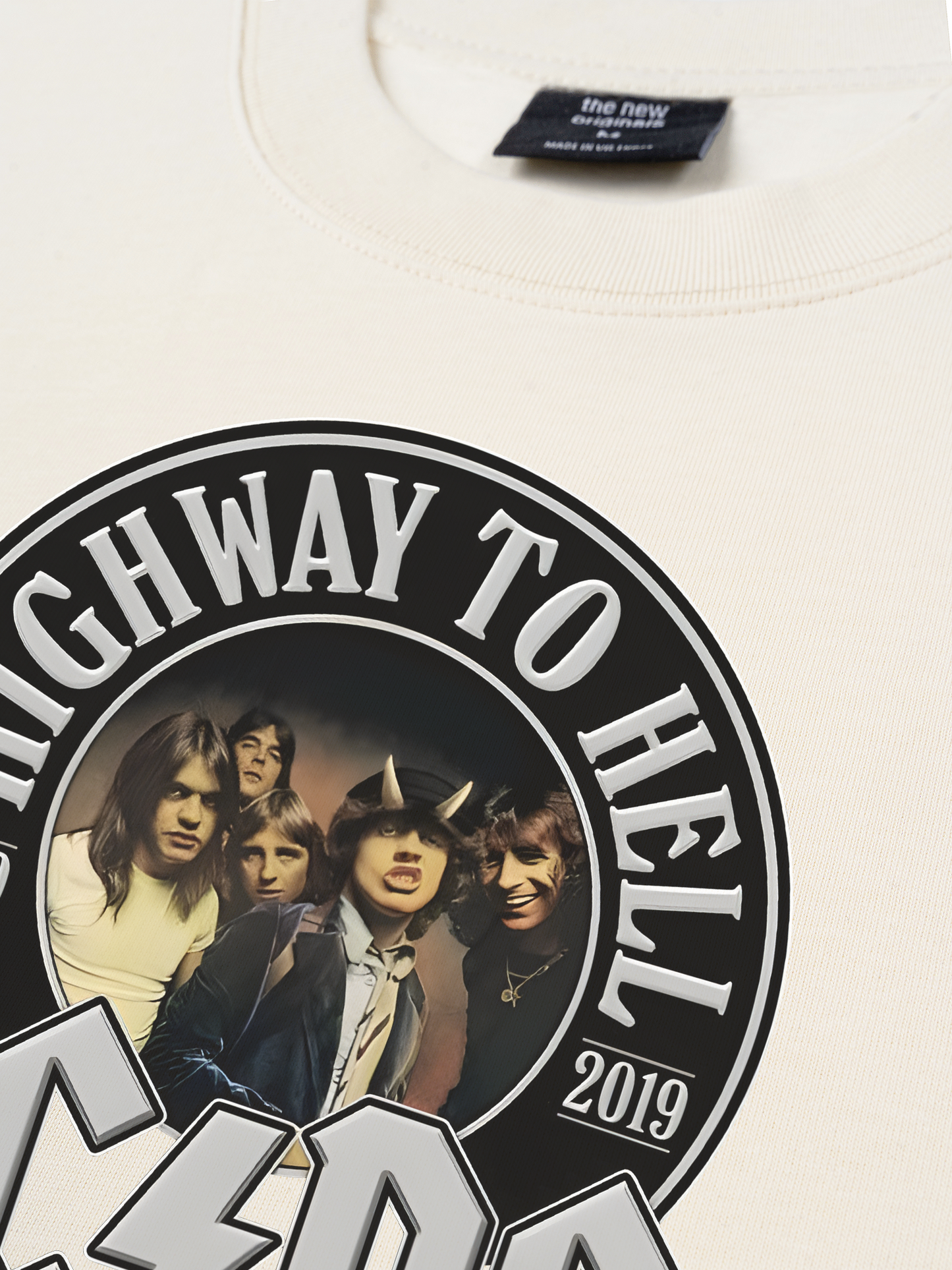 Áo Thun Relaxed Fit AC DC Highway To Hell