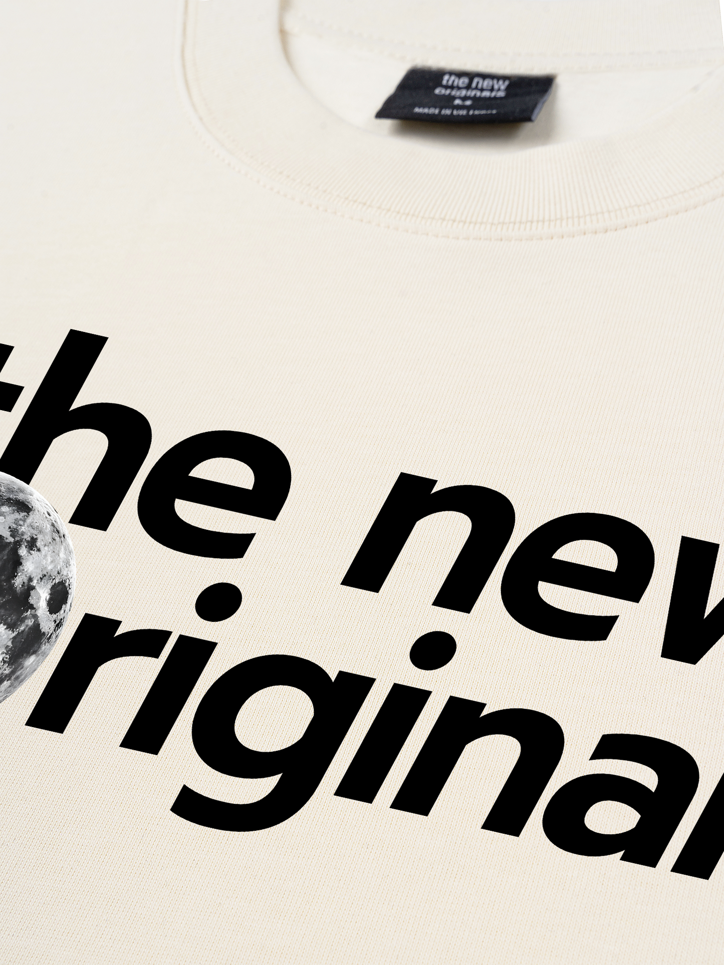 Áo Thun Relaxed Fit The Planet Profile Moon