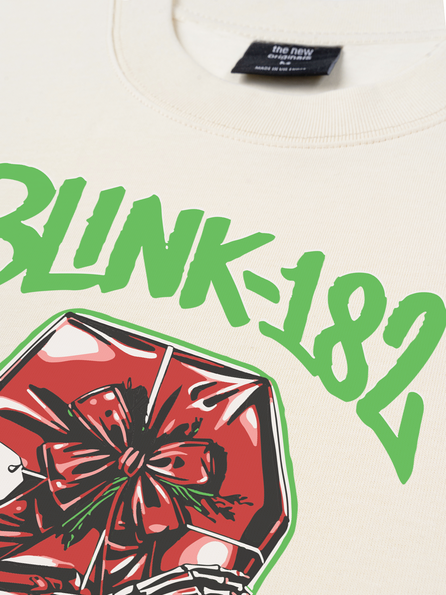 Áo Thun Relaxed Fit Blink 182 Not Another Christmas Song
