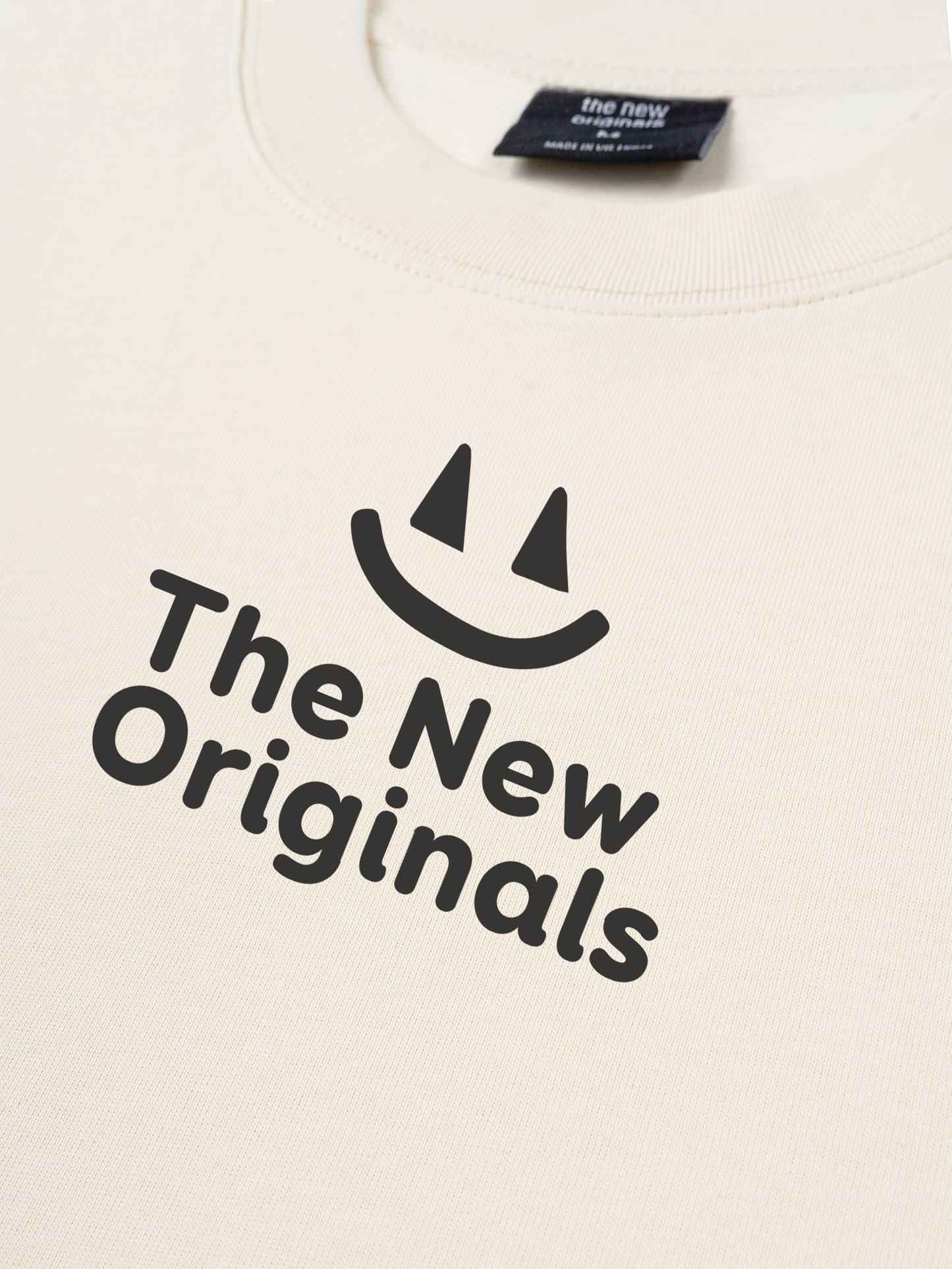 Áo Thun Relaxed Fit Be Bold Simple Smile
