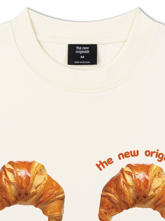 Áo Thun Relaxed Fit Croissant Quote