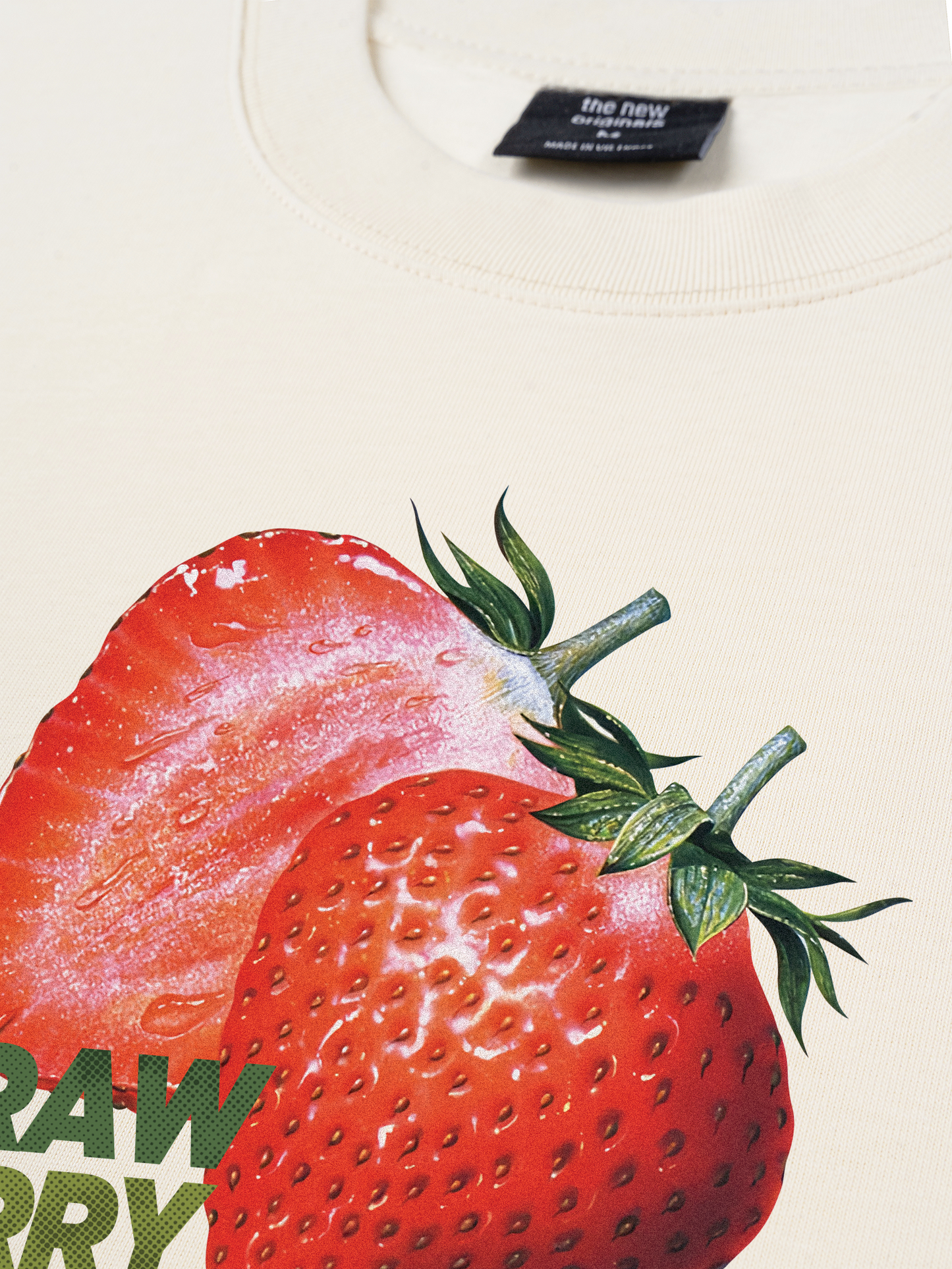Áo Thun Relaxed Fit Strawberry