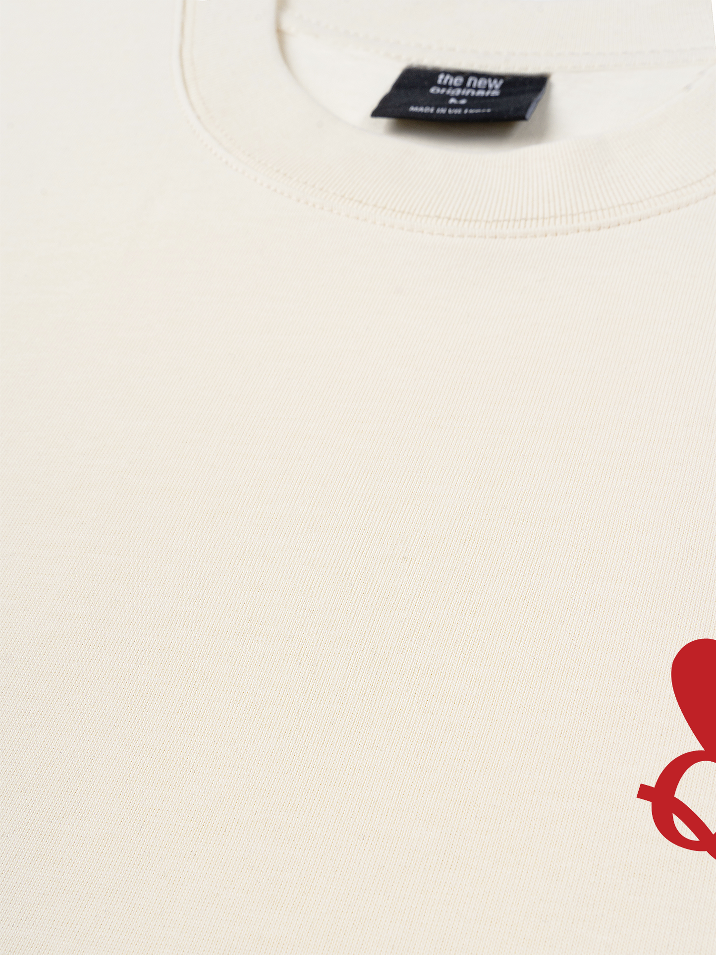 Áo Thun Relaxed Fit Queen Heart