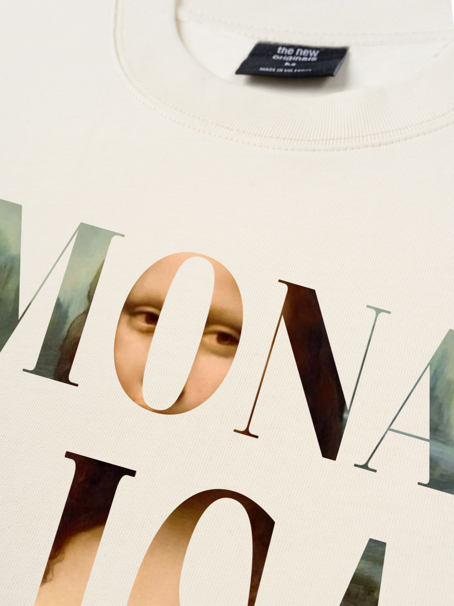 Áo Thun Relaxed Fit Masterpiece Mona Lisa Typography
