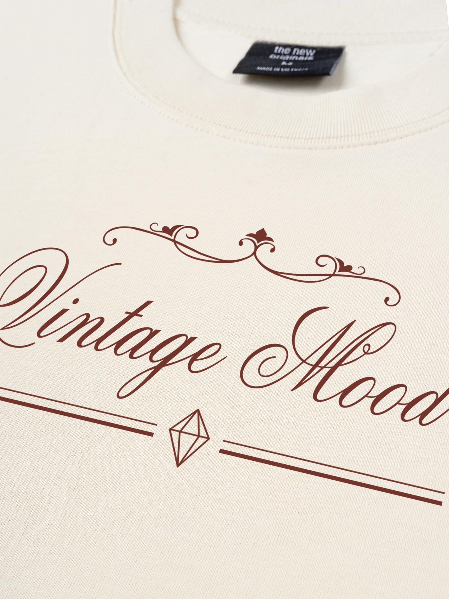 Áo Thun Relaxed Fit Old Money Vitage Mood
