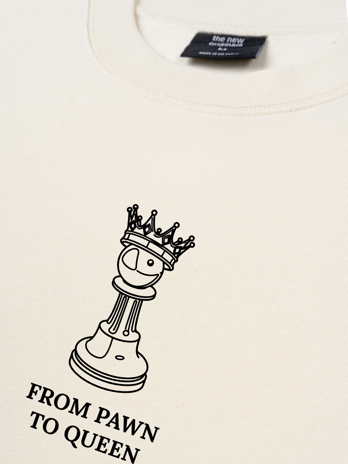 Áo Thun Relaxed Fit From Pawn To Queen