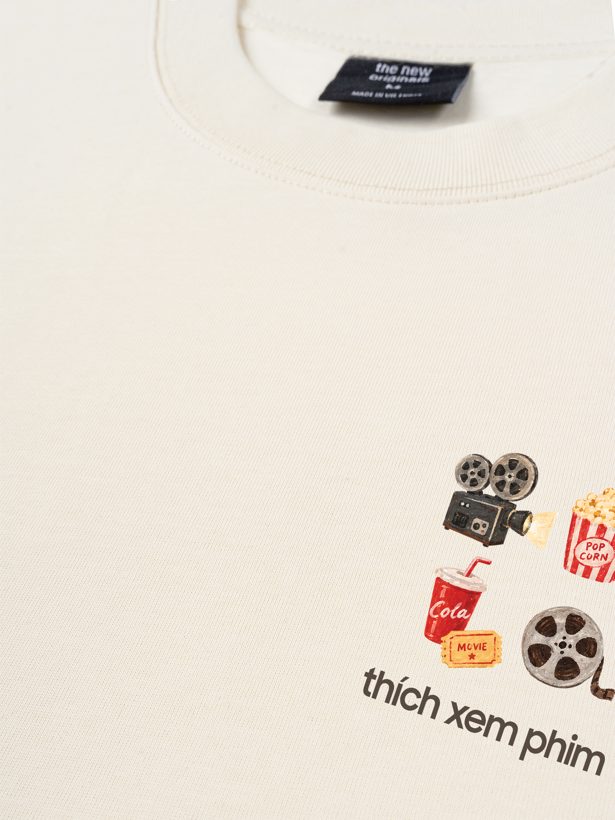 Áo Thun Relaxed Fit Thích Xem Phim