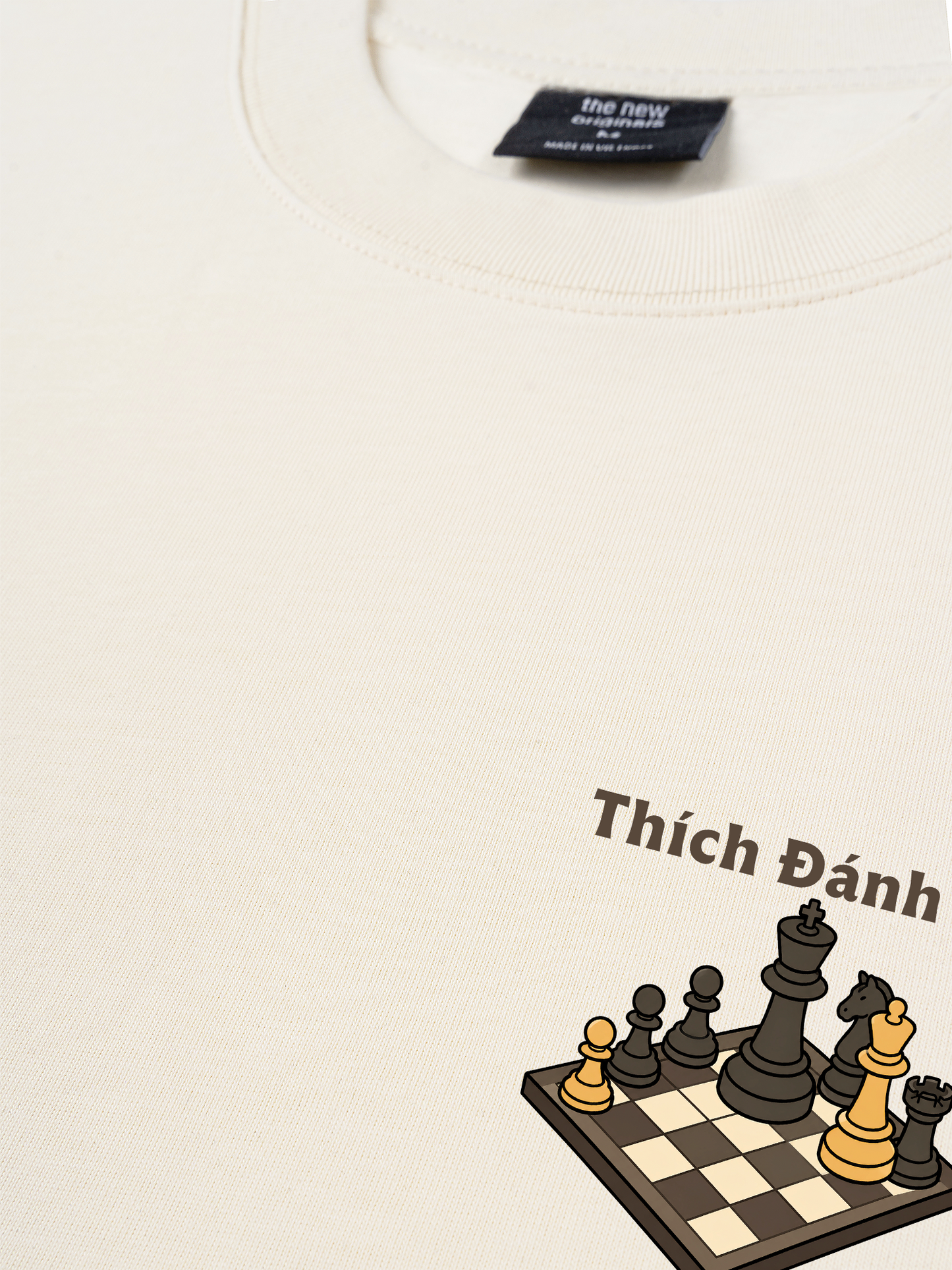 Áo Thun Relaxed Fit Thích Đánh Cờ