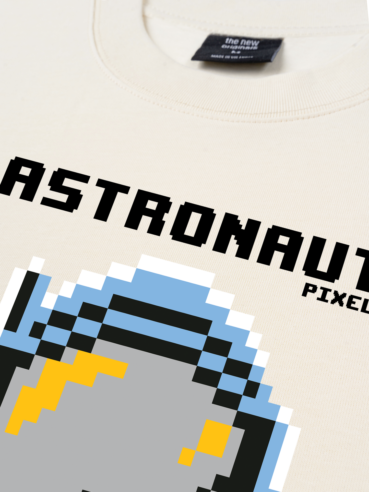 Áo Thun Relaxed Fit Pixel Universe Astronaut