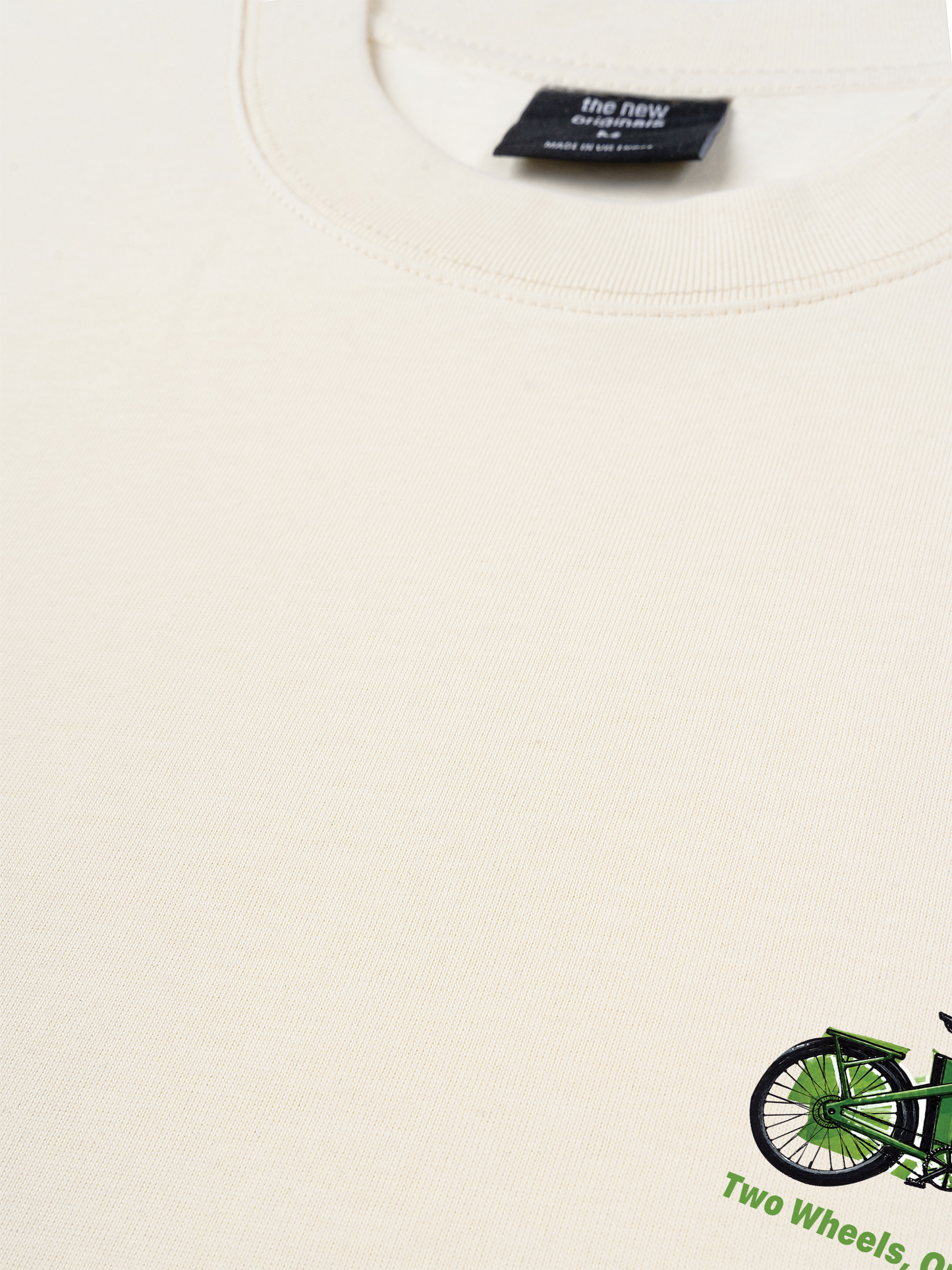 Áo Thun Relaxed Fit Two Wheels, One Passion