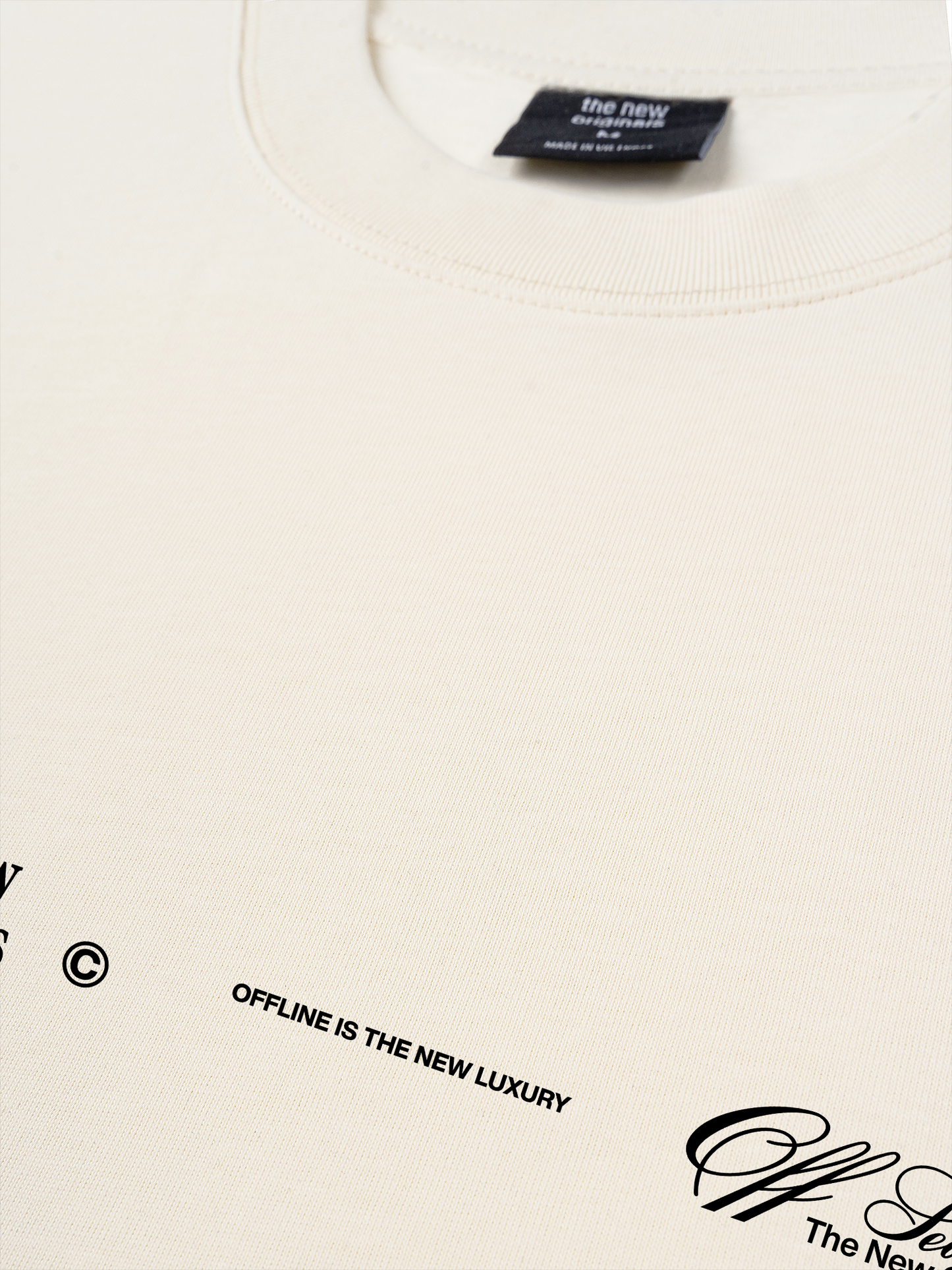 Áo Thun Relaxed Fit Offline Luxury
