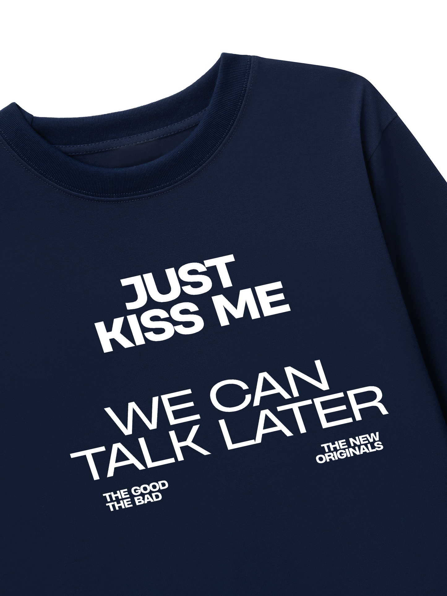Áo Thun Dài Tay Life Vibe Just Kiss Me