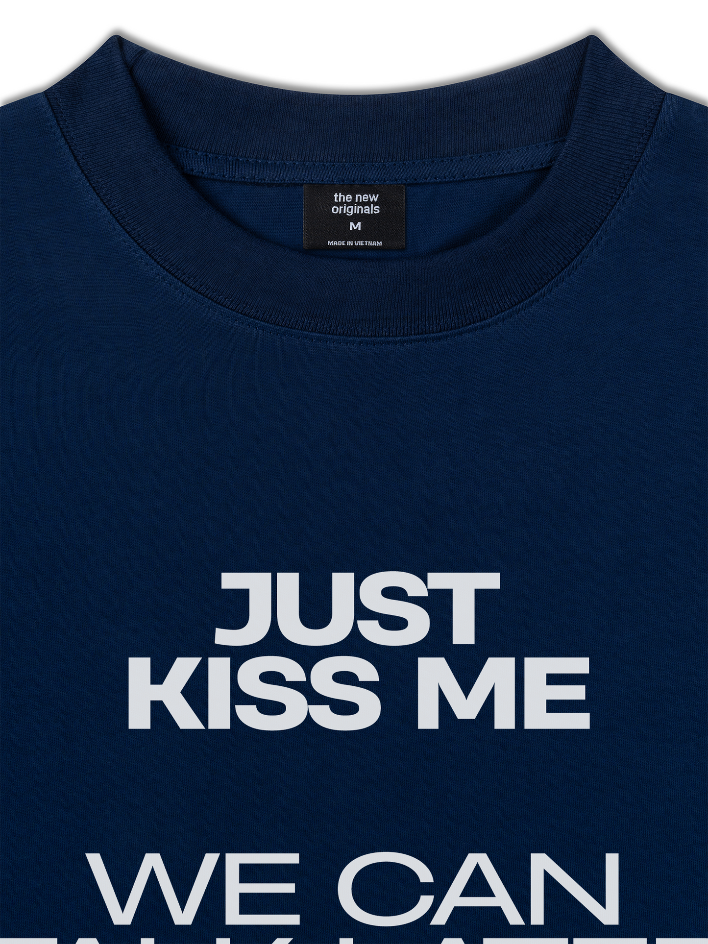 Áo Thun Relaxed Fit Life Vibe Just Kiss Me