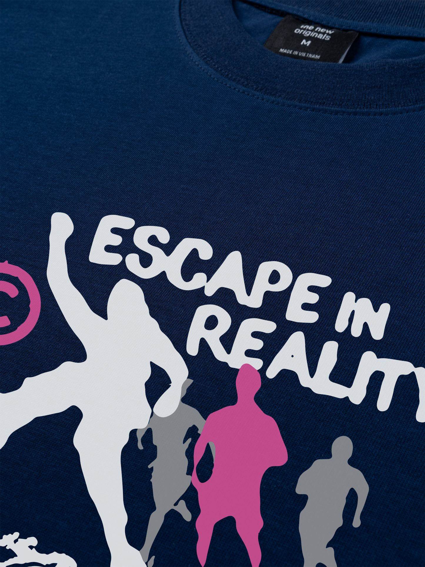 Áo Thun Relaxed Fit Be Bold Escape In Reality
