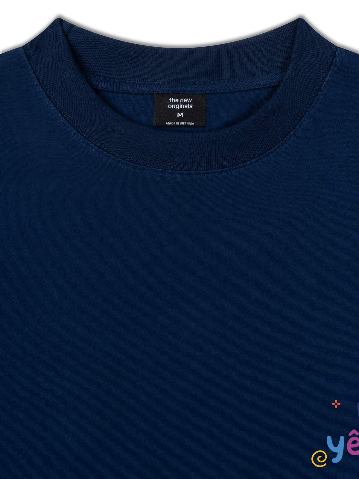 Áo Thun Relaxed Fit Bận Yêu Nước