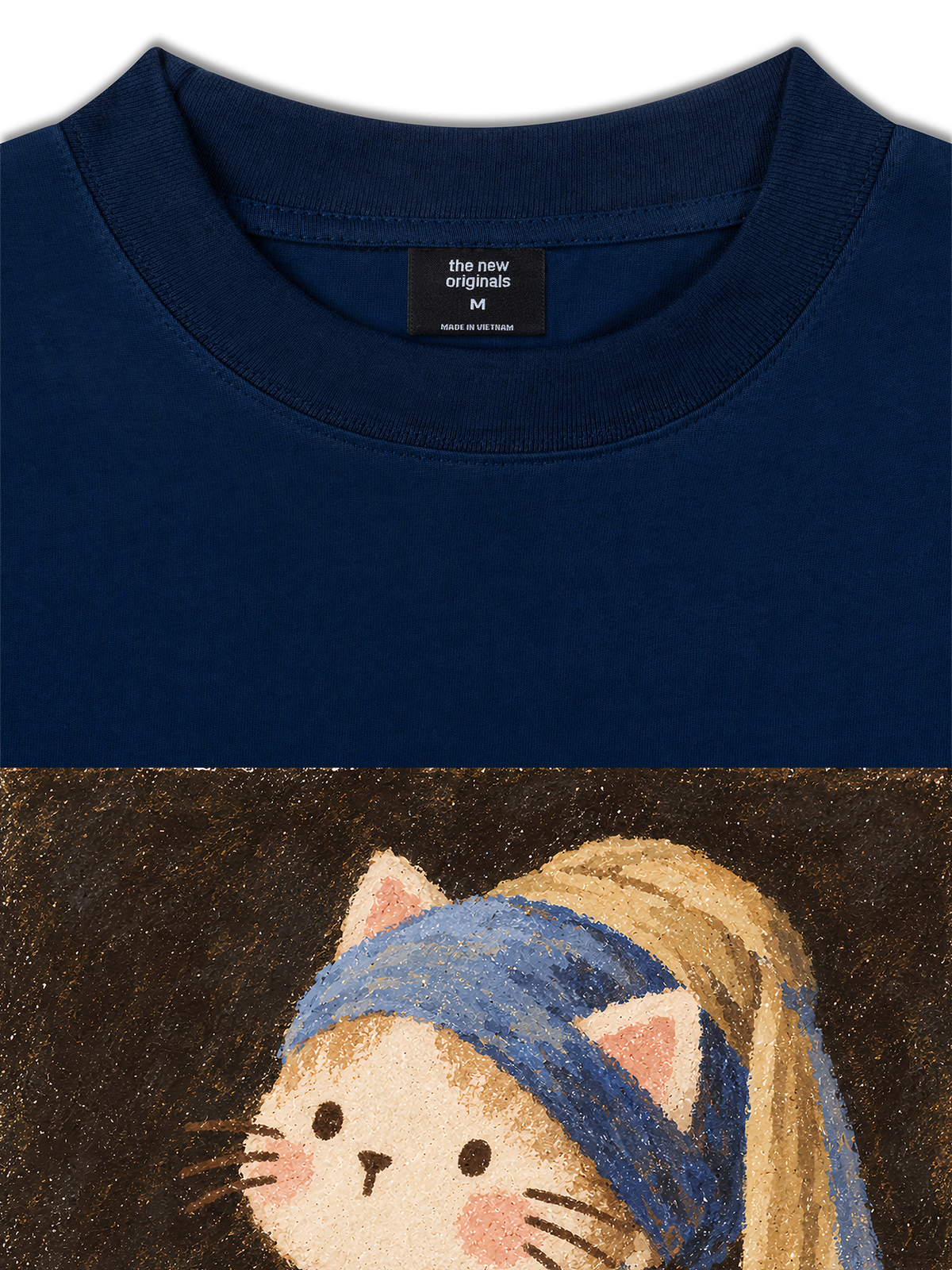 Áo Thun Relaxed Fit Cat with a Pearl Earring