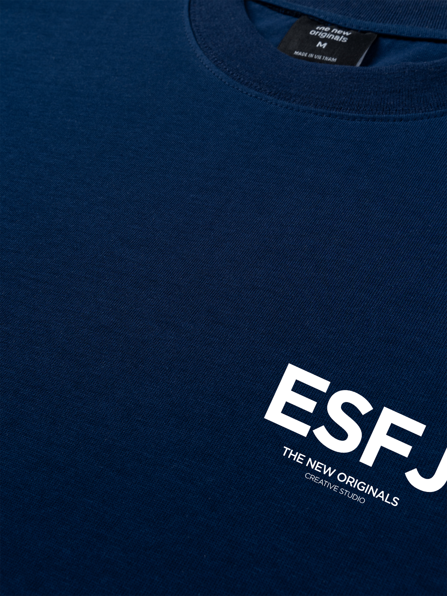 Áo Thun Relaxed Fit ESFJ MBTI