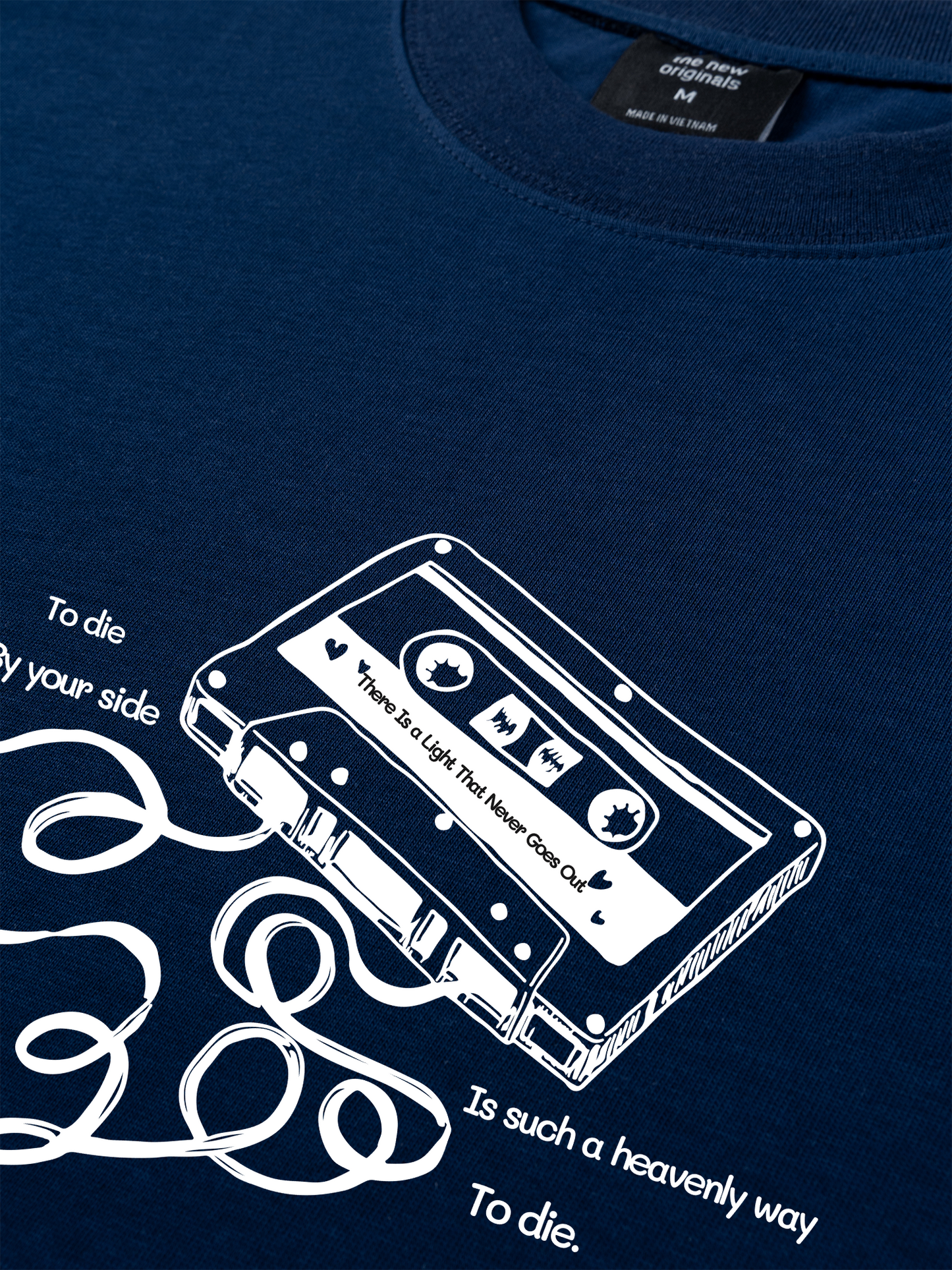 Áo Thun Relaxed Fit Cassette
