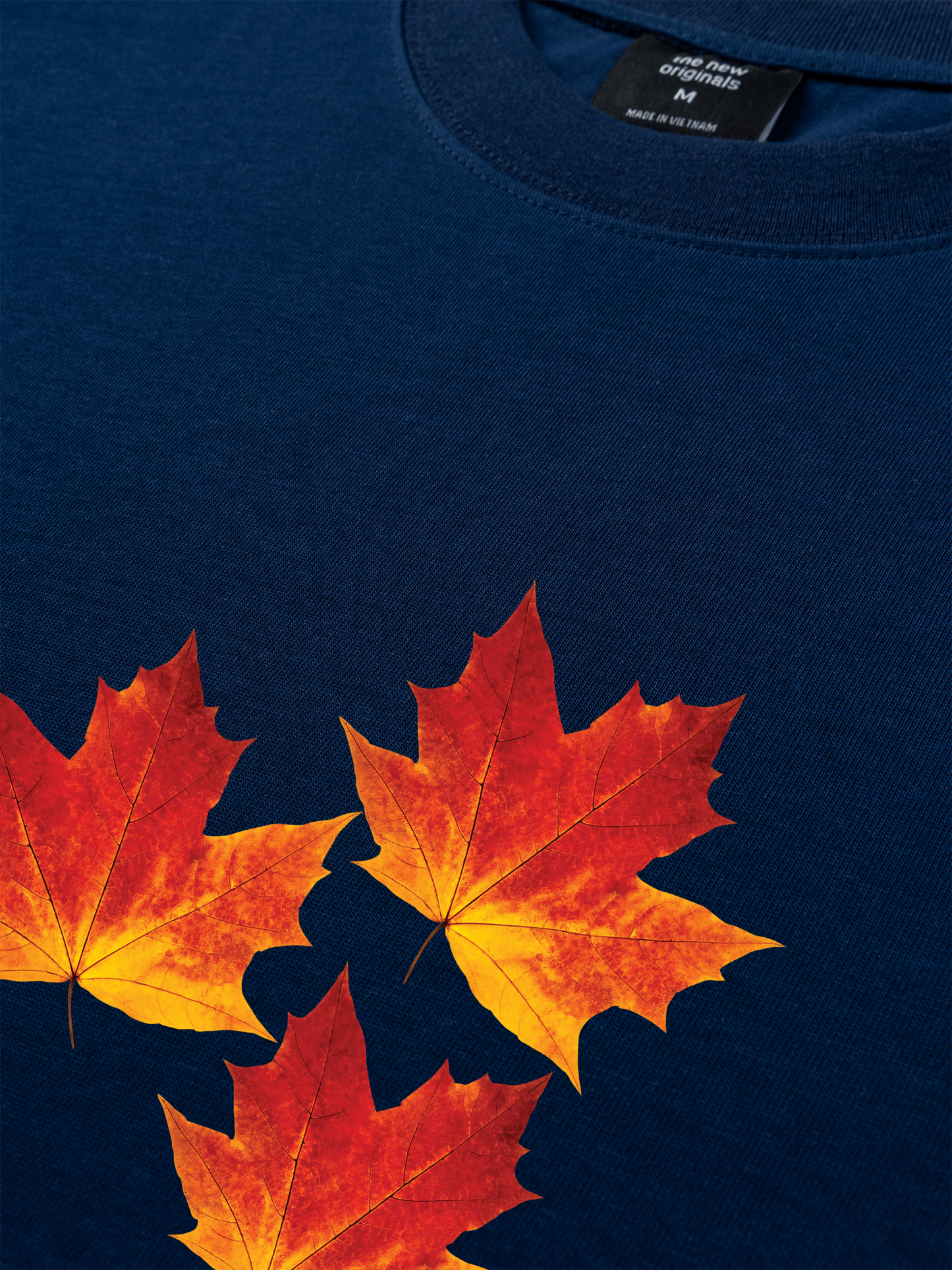 Áo Thun Relaxed Fit Autumn Vibes Play In The Leaves