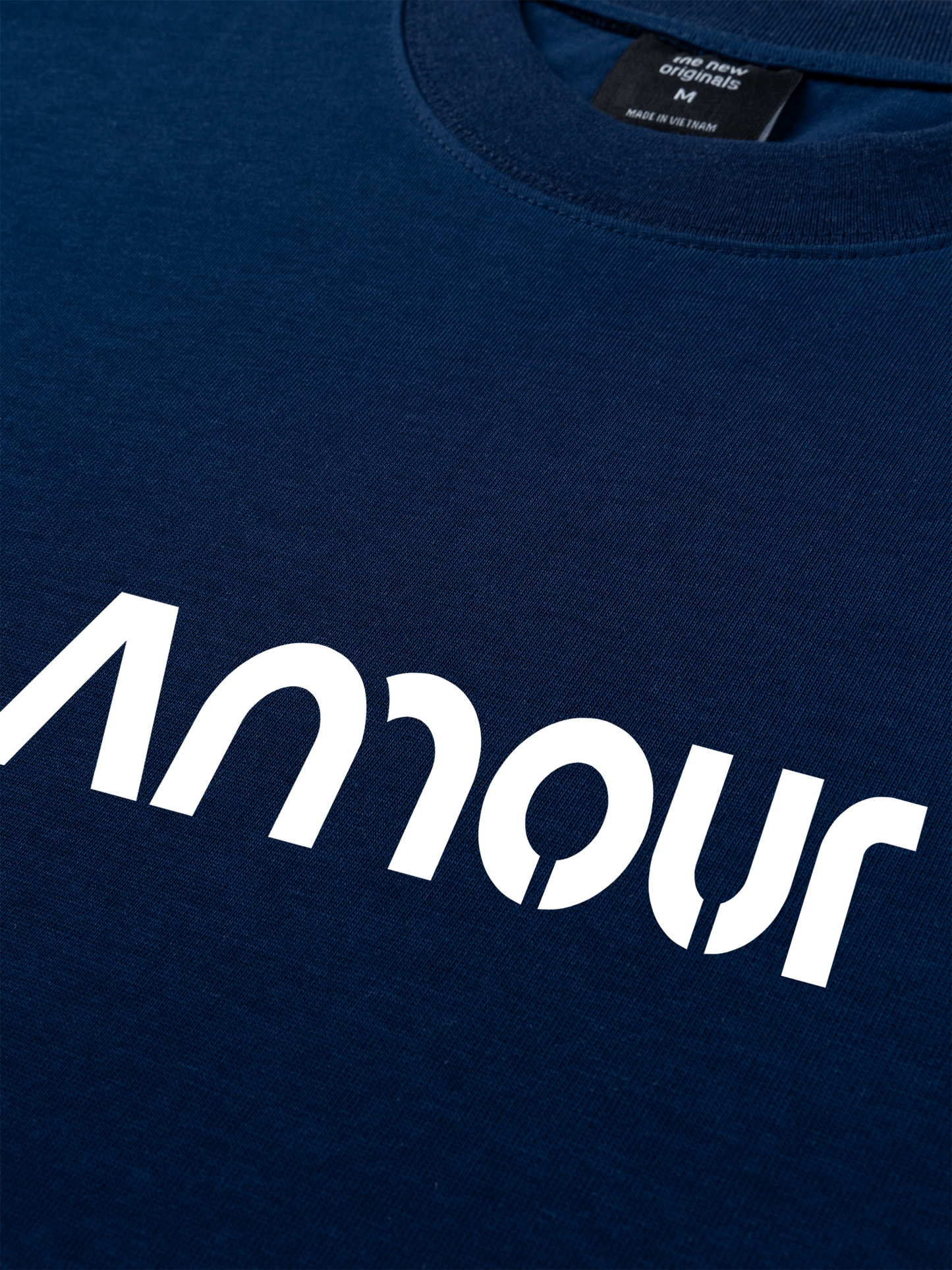 Áo Thun Relaxed Fit Old Money Amour