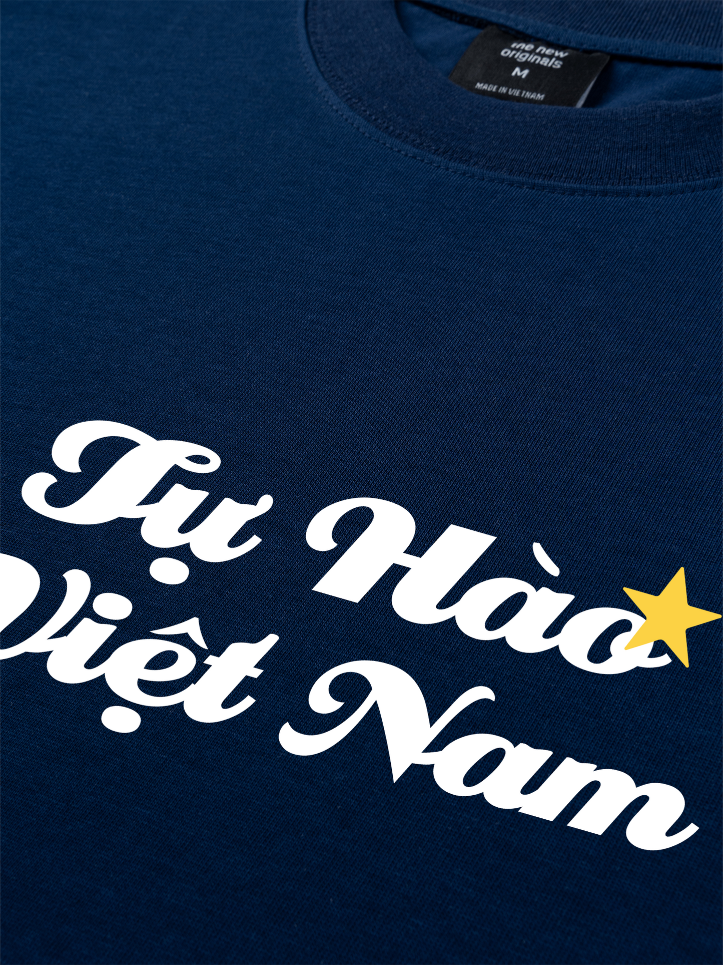 Áo Thun Relaxed Fit Tự Hào Việt Nam