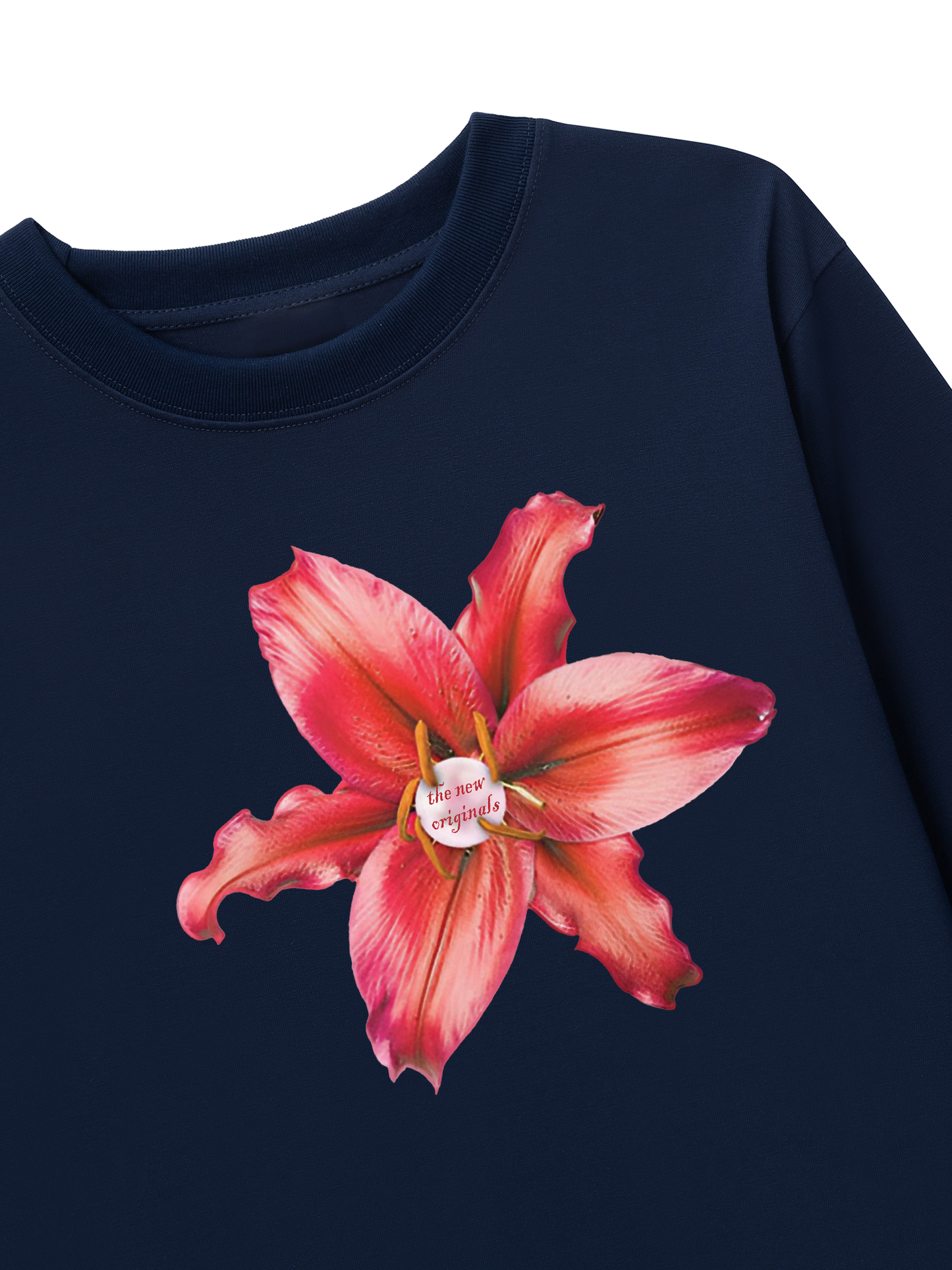 Áo Thun Dài Tay Pearl Lily Flower