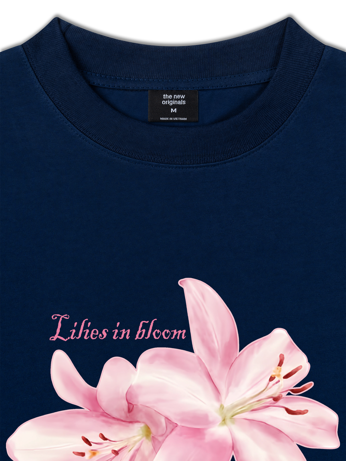 Áo Thun Relaxed Fit Lilies in Bloom