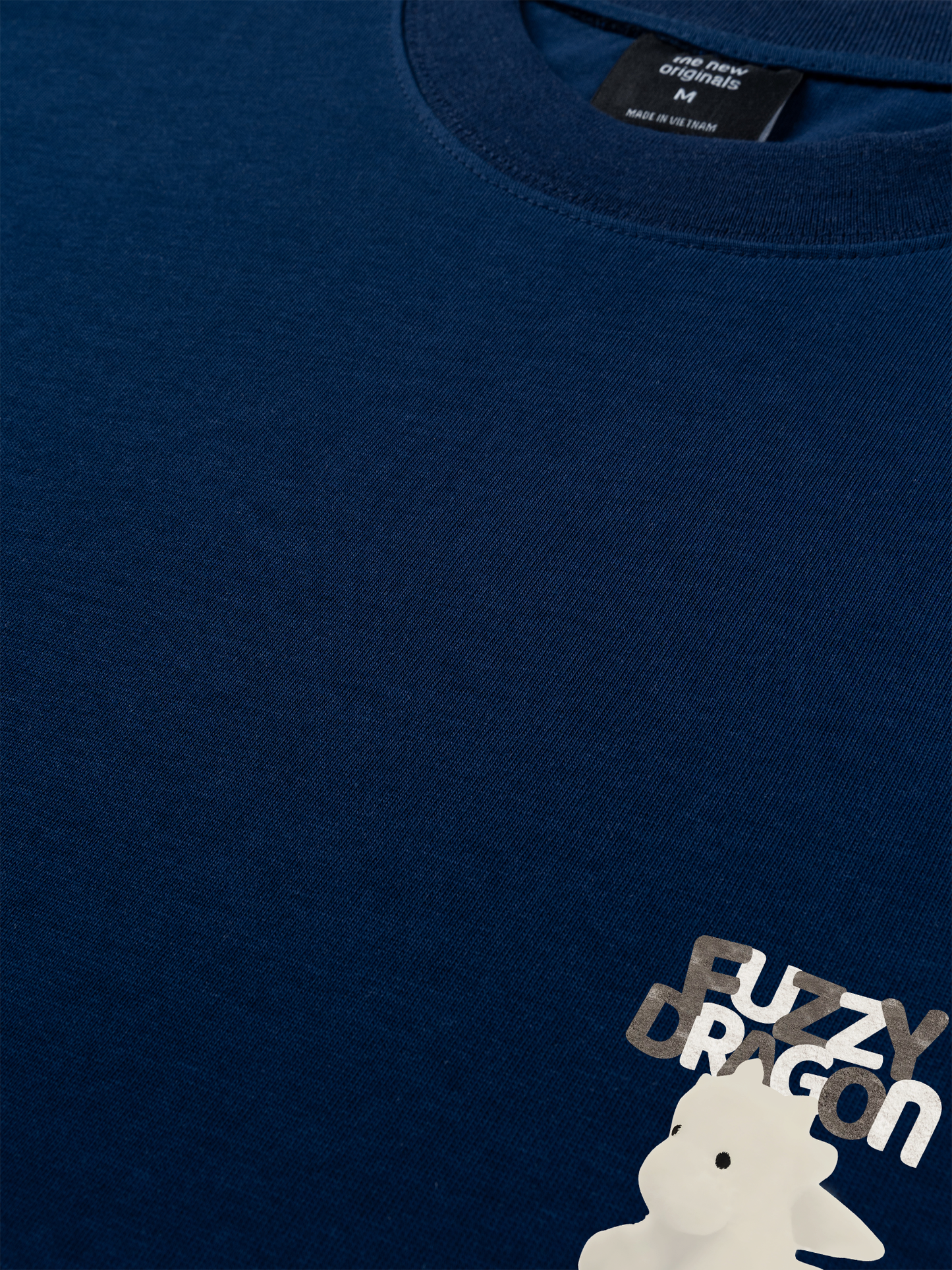 Áo Thun Relaxed Fit  Fuzzy Font Dragon