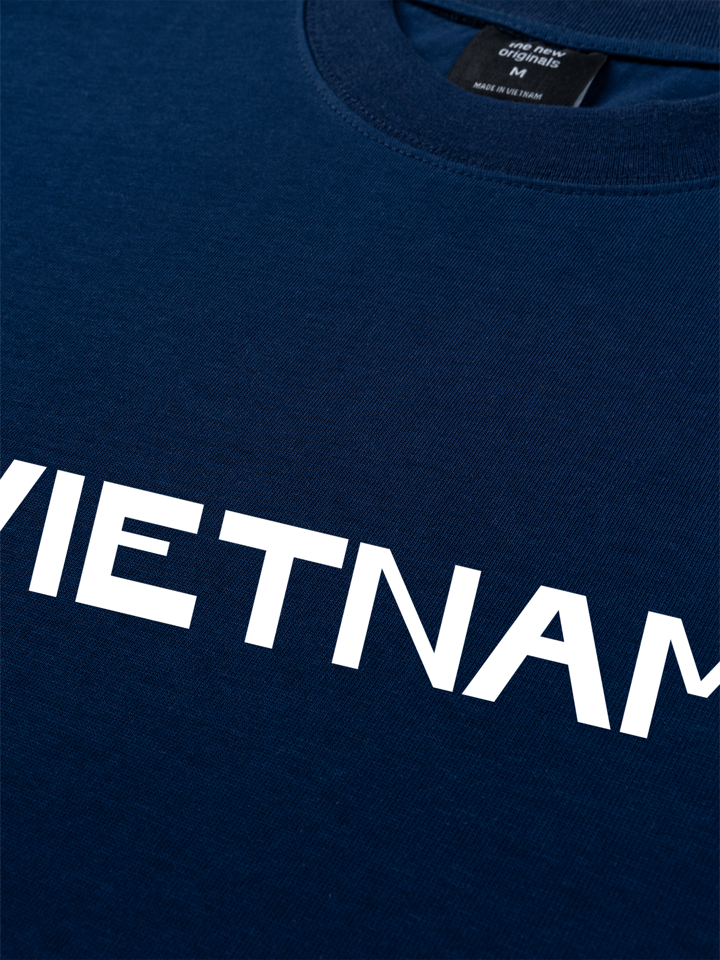 Áo Thun Relaxed Fit Việt Nam