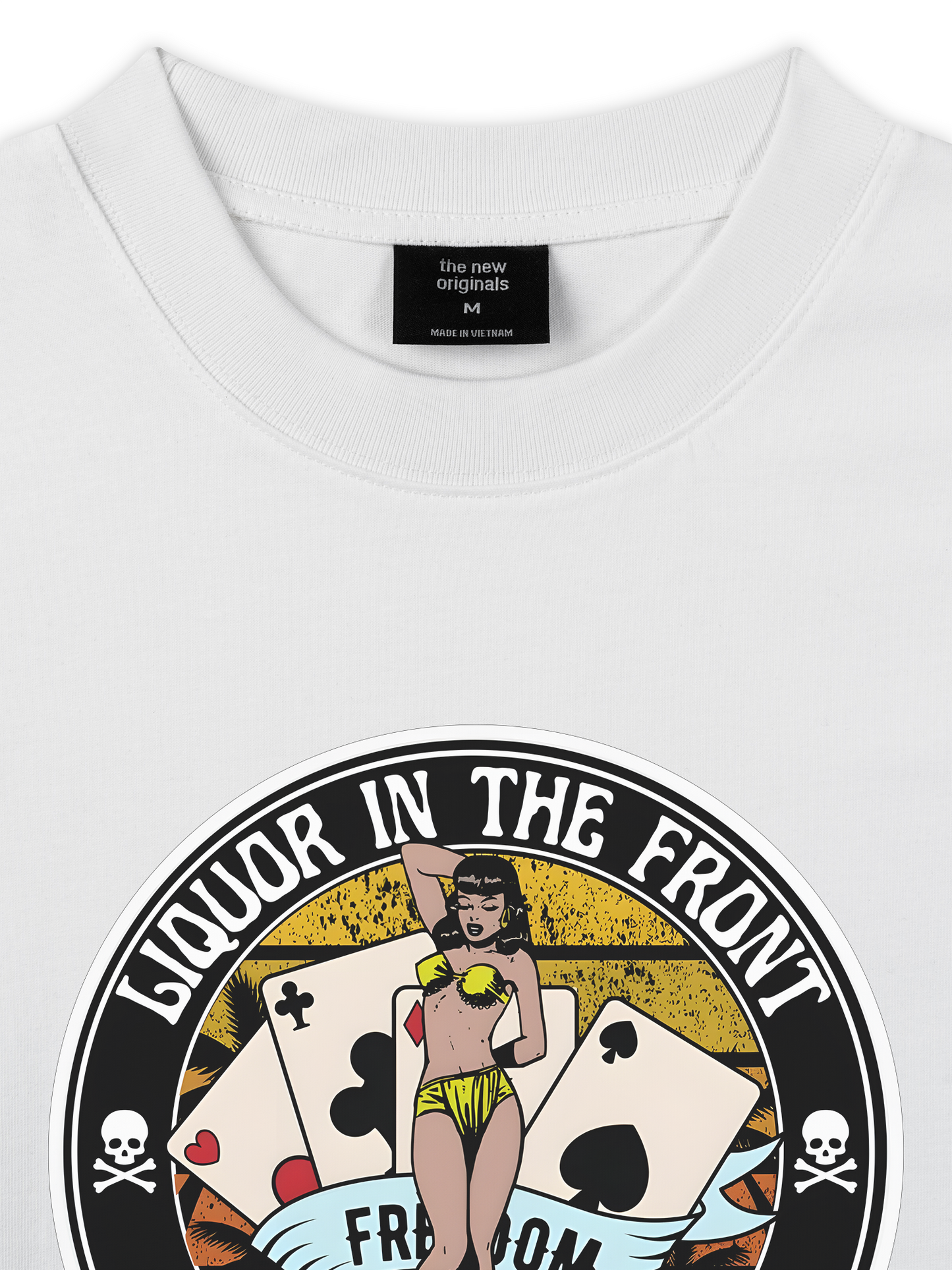 Áo Thun Relaxed Fit Lucky Liquor In The Front