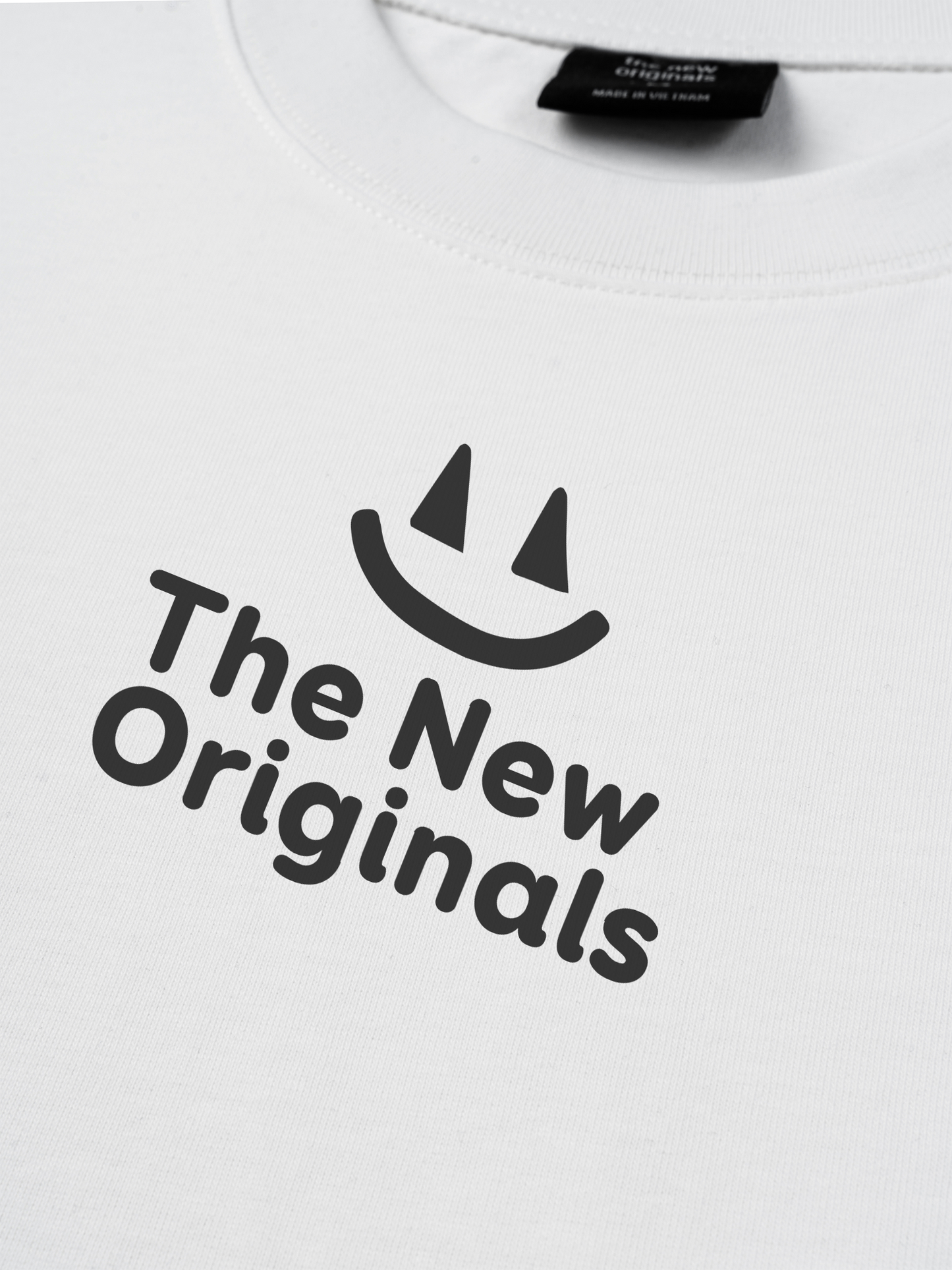 Áo Thun Relaxed Fit Be Bold Simple Smile