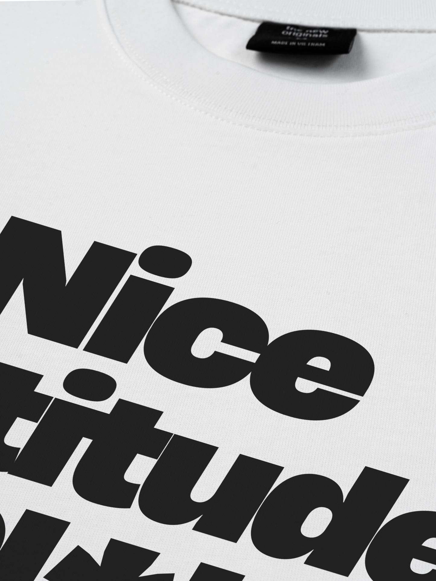 Áo Thun Relaxed Fit Life Vibe Nice Attitude