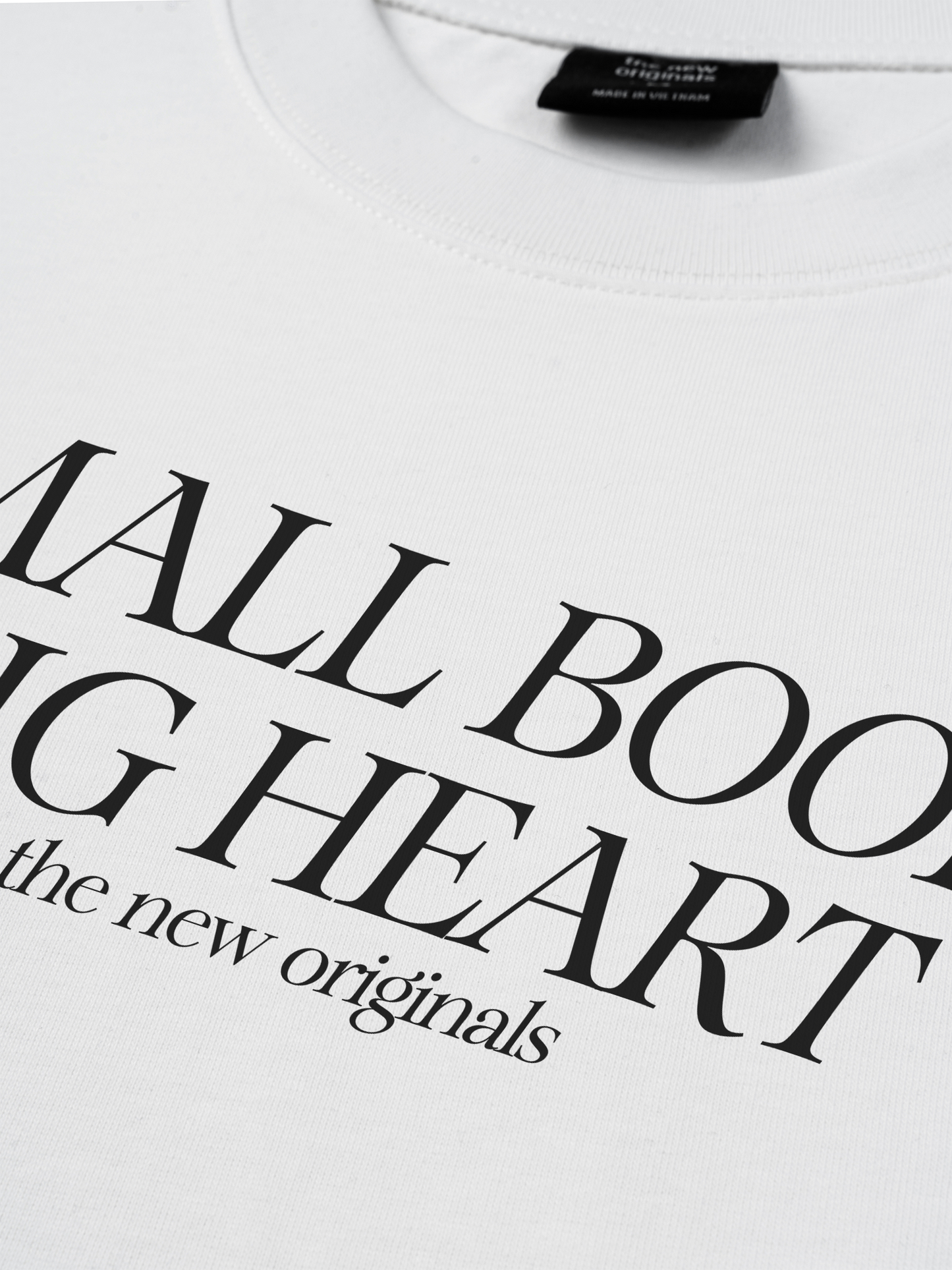 Áo Thun Relaxed Fit Life Vibe Big Heart