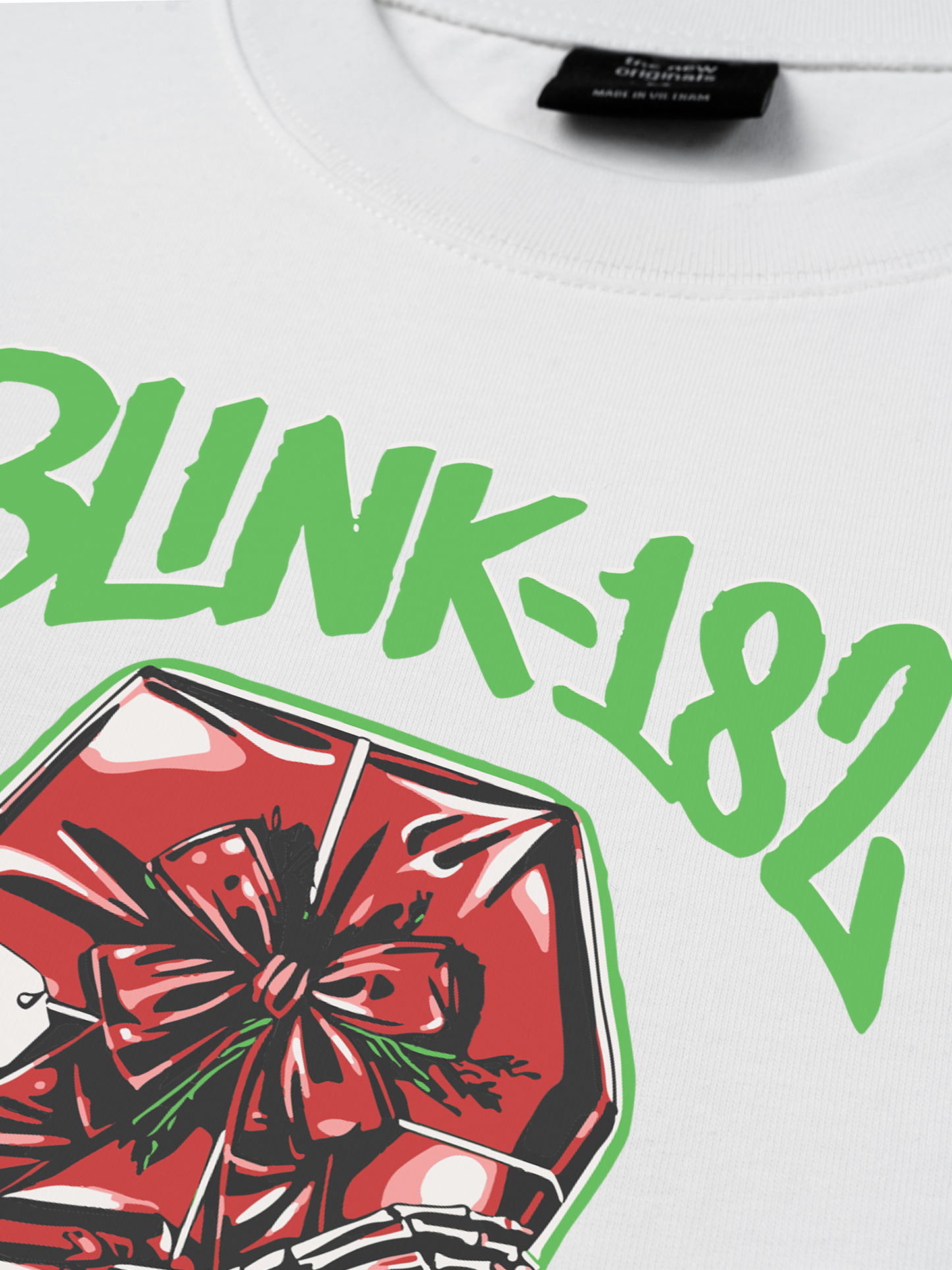 Áo Thun Relaxed Fit Blink 182 Not Another Christmas Song