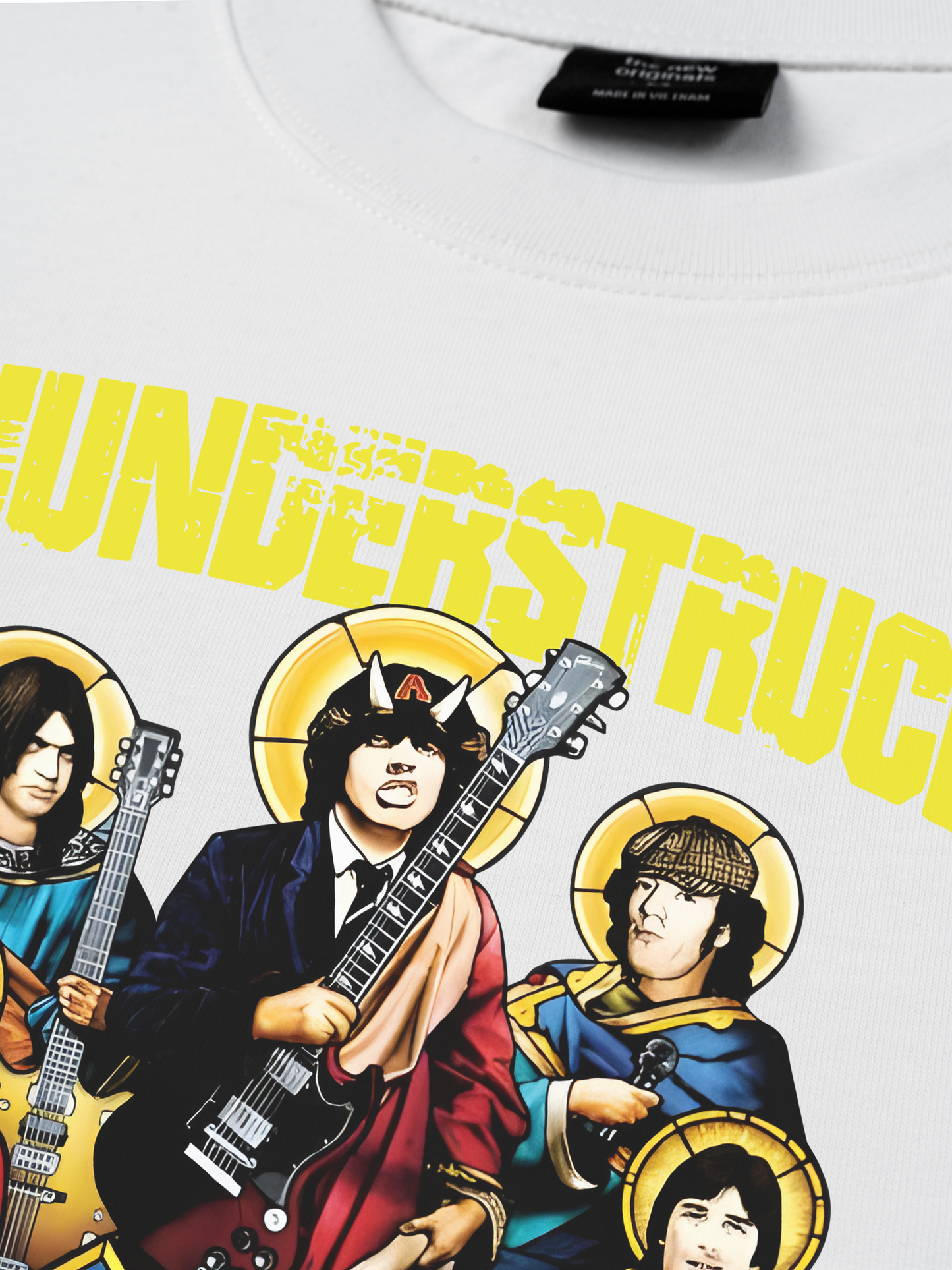 Áo Thun Relaxed Fit AC DC Thunder Truck
