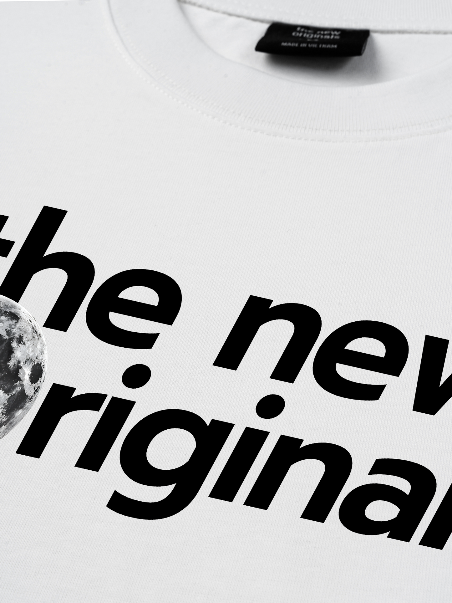 Áo Thun Relaxed Fit The Planet Profile Moon