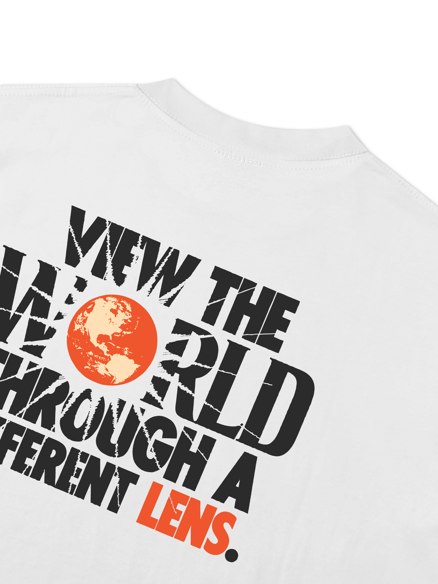 Áo Thun Relaxed Fit Be Bold View The World Through