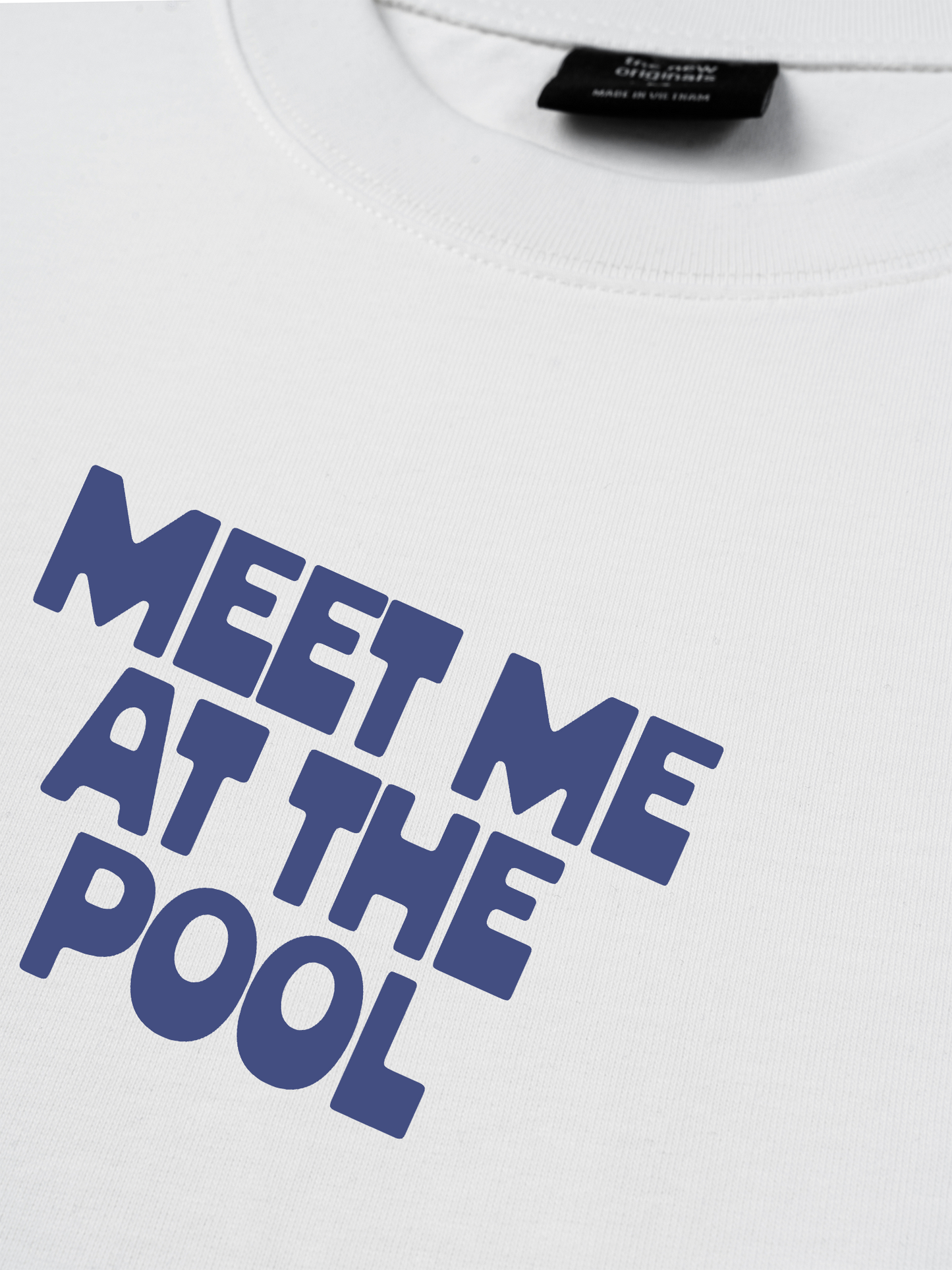 Áo Thun Relaxed Fit Meet Me At The Pool