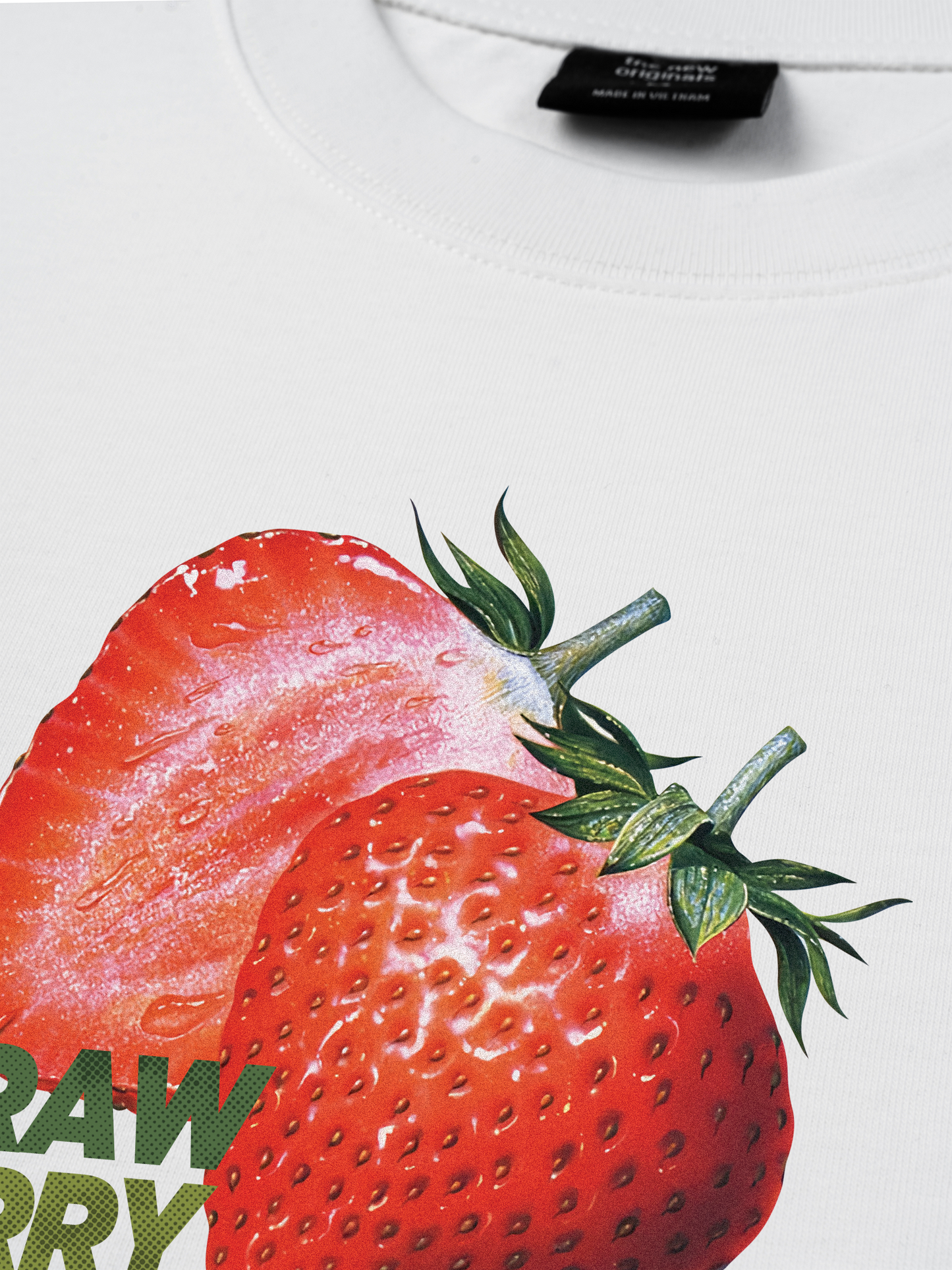 Áo Thun Relaxed Fit Strawberry