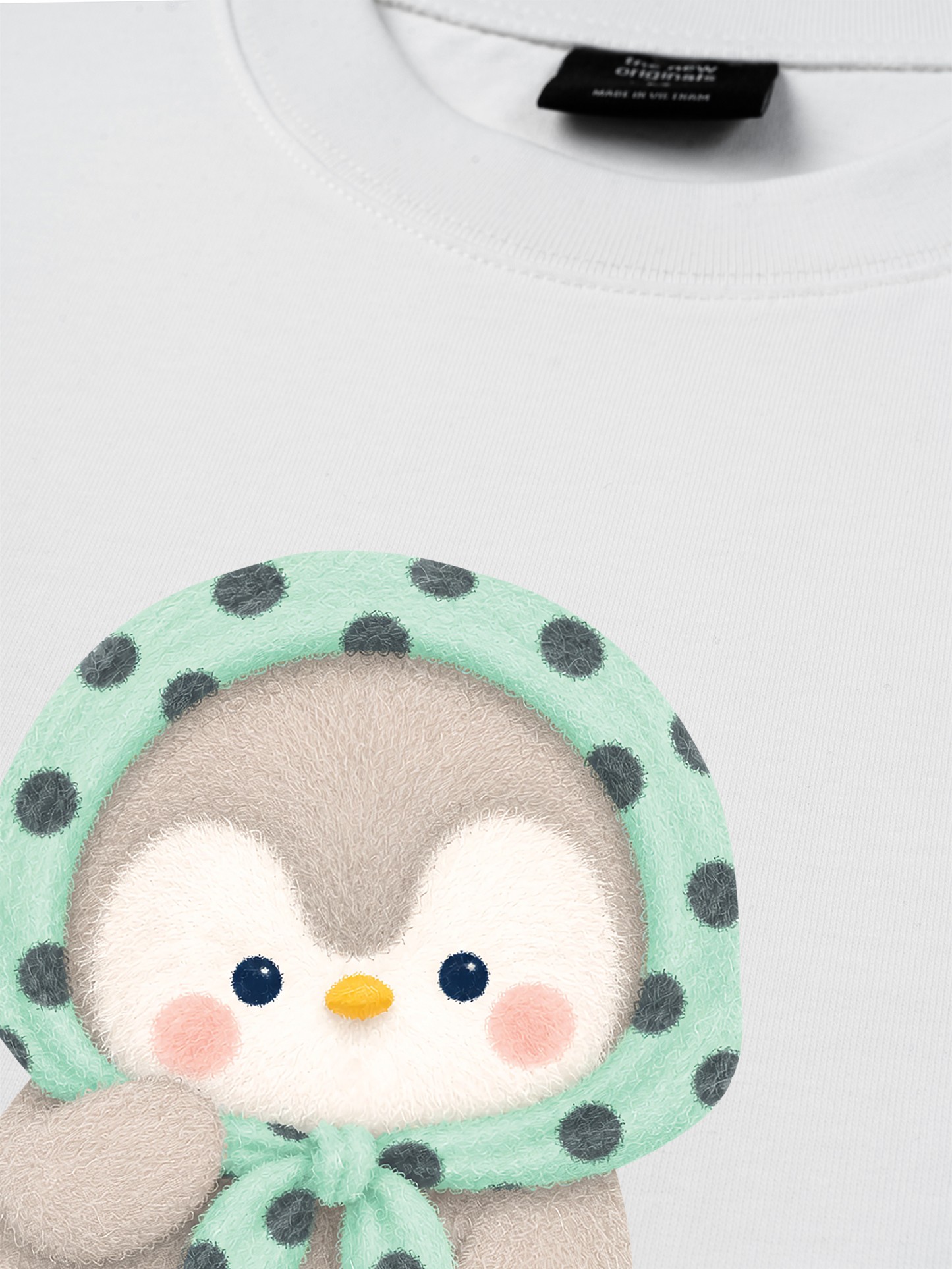 Áo Thun Relaxed Fit Penguin Babe