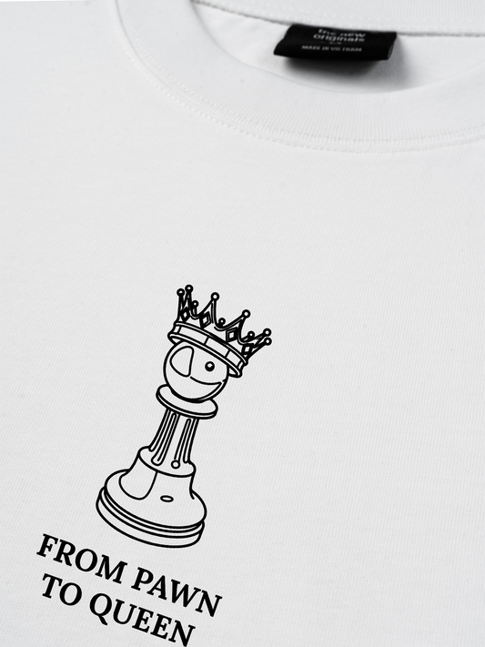 Áo Thun Relaxed Fit From Pawn To Queen