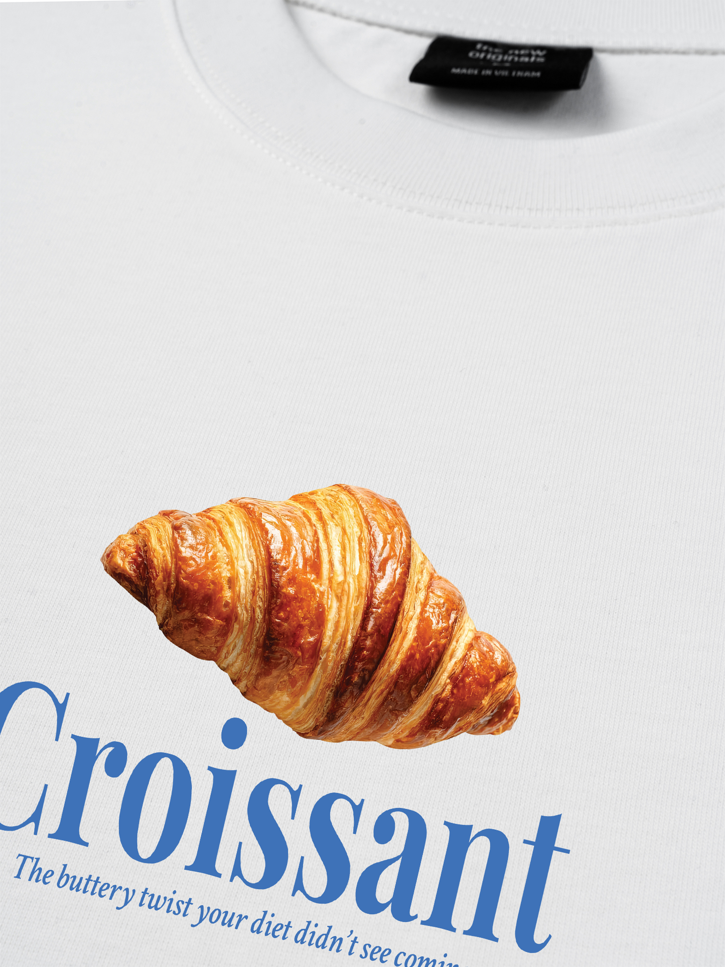 Áo Thun Relaxed Fit Croissant Quote