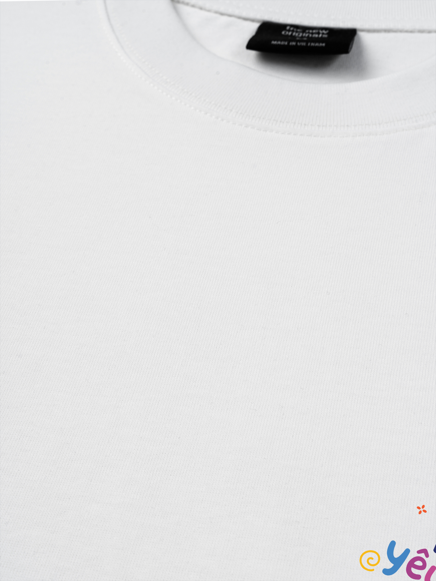 Áo Thun Relaxed Fit Bận Yêu Nước