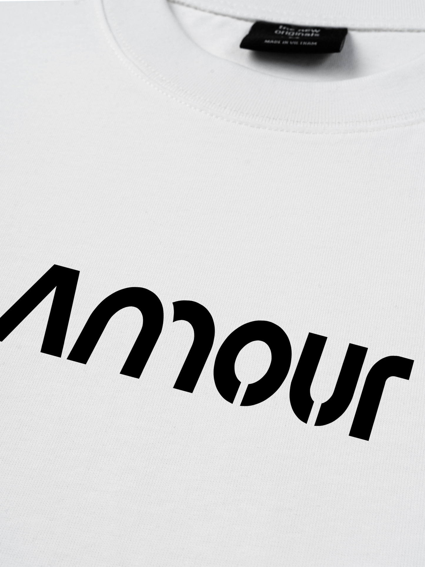 Áo Thun Relaxed Fit Old Money Amour