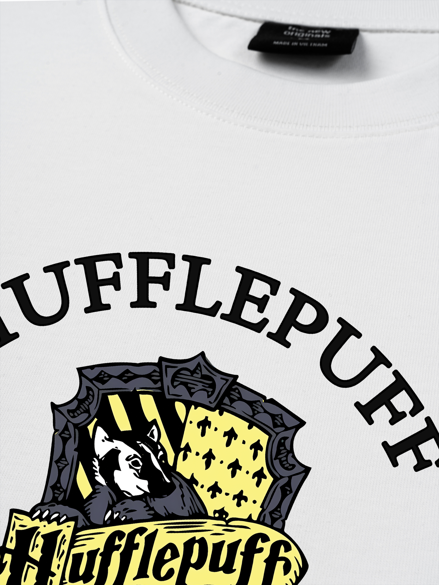 Áo Thun Relaxed Fit Harry Potter Huflepuff Vintage