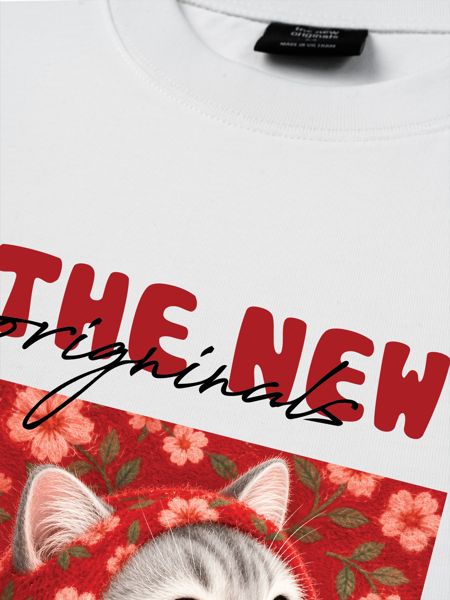 Áo Thun Relaxed Fit Red Daisy Daydream Meow