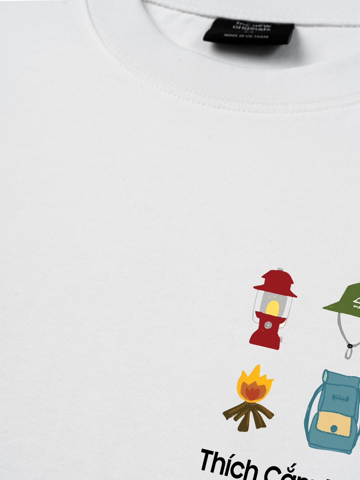 Áo Thun Relaxed Fit Thích Cắm Trại
